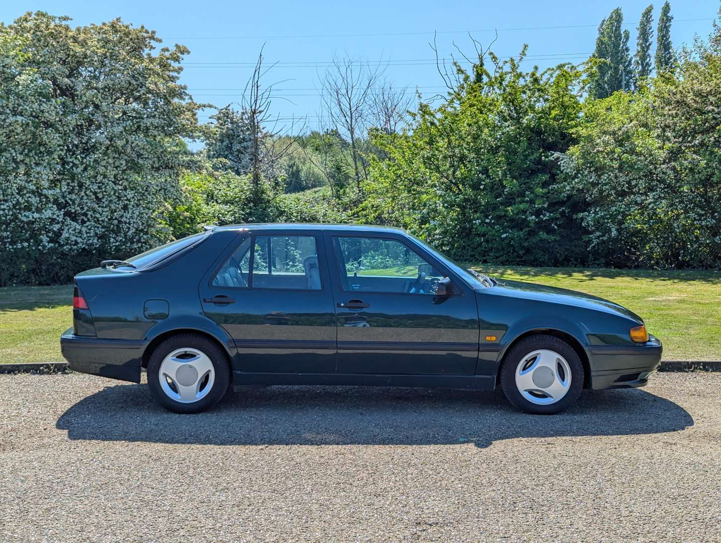<p>1997 SAAB 9000 CSE T ANNIVERSARY AUTO</p>