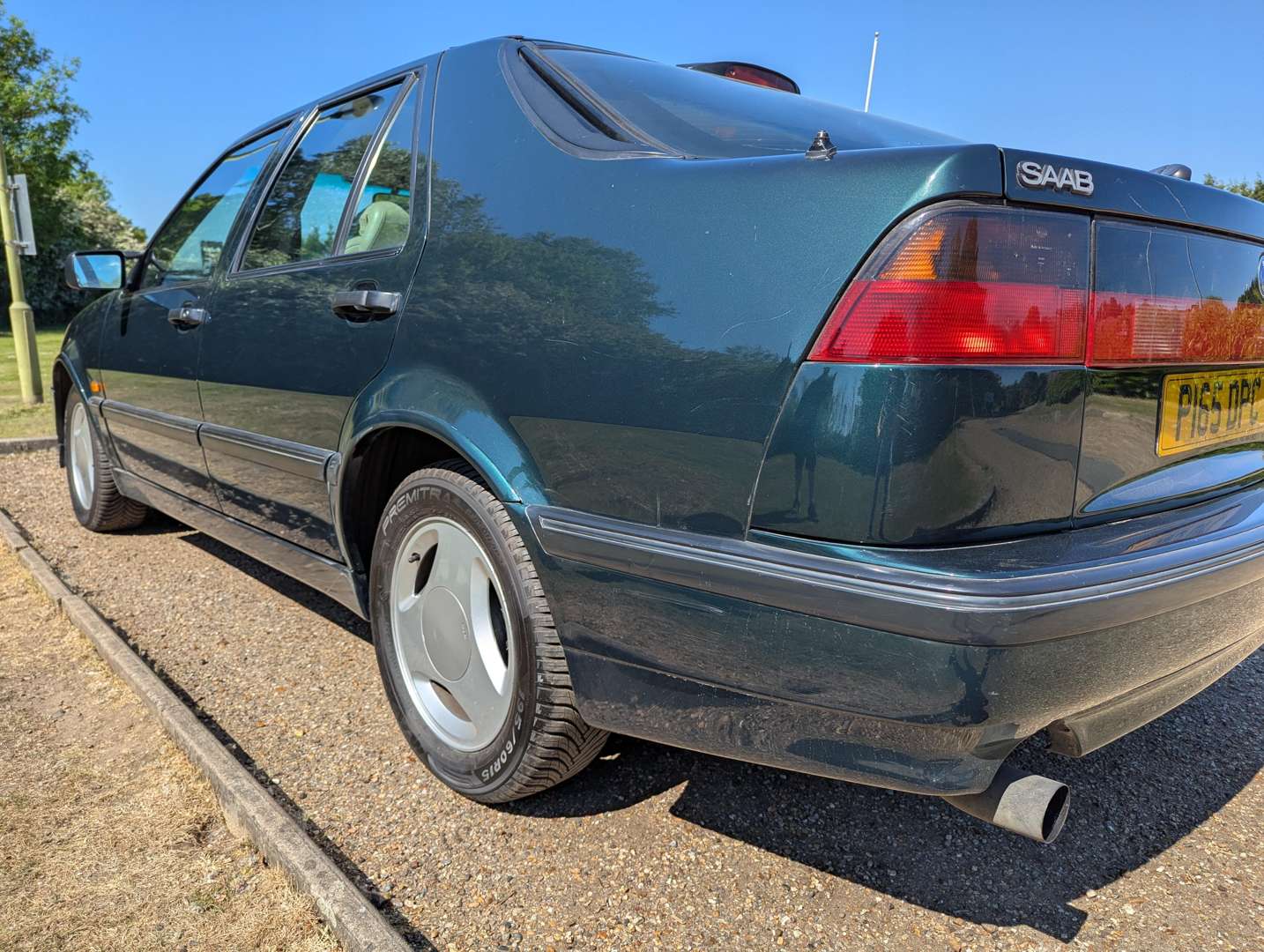 <p>1997 SAAB 9000 CSE T ANNIVERSARY AUTO</p>