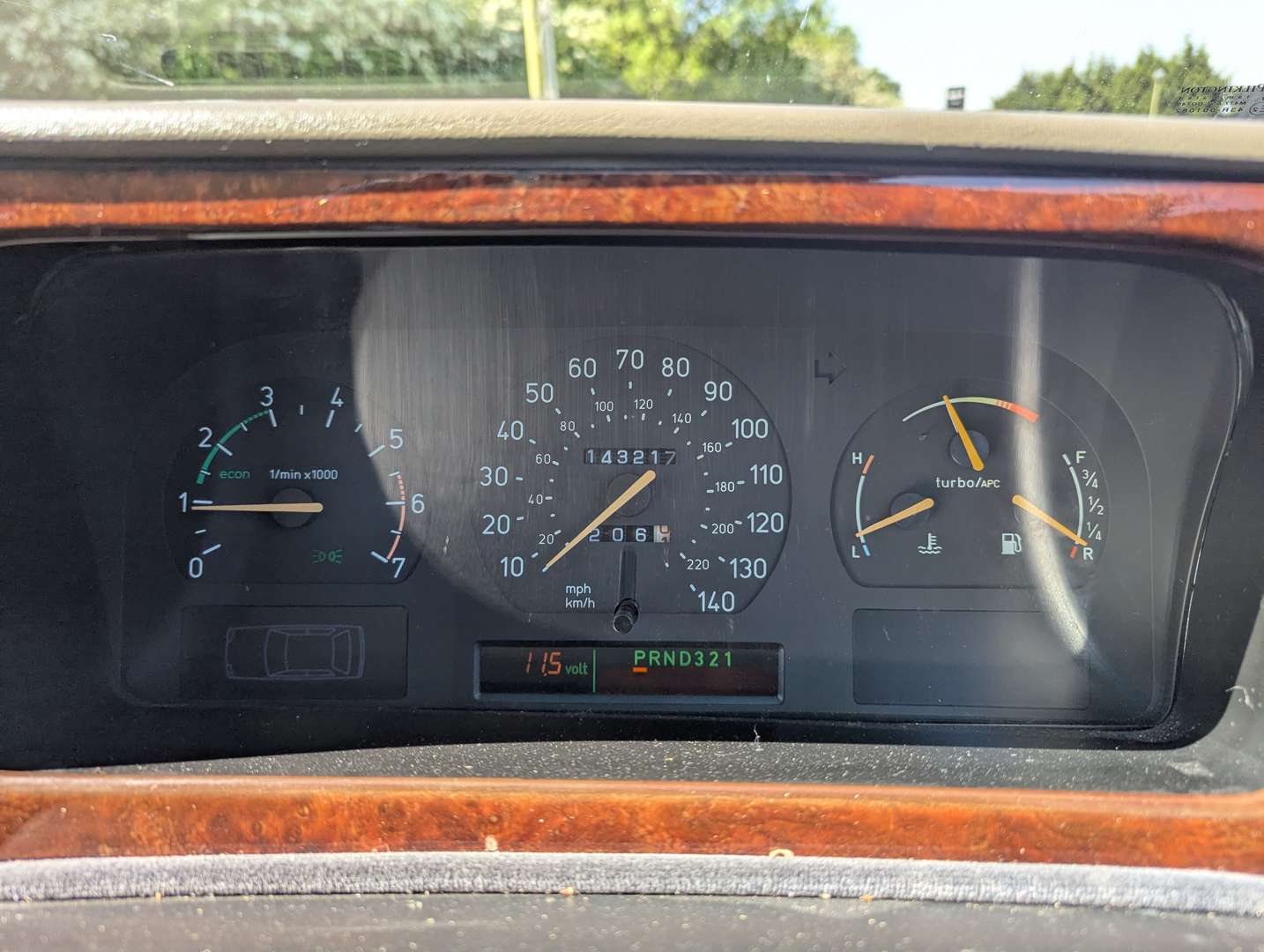 <p>1997 SAAB 9000 CSE T ANNIVERSARY AUTO</p>