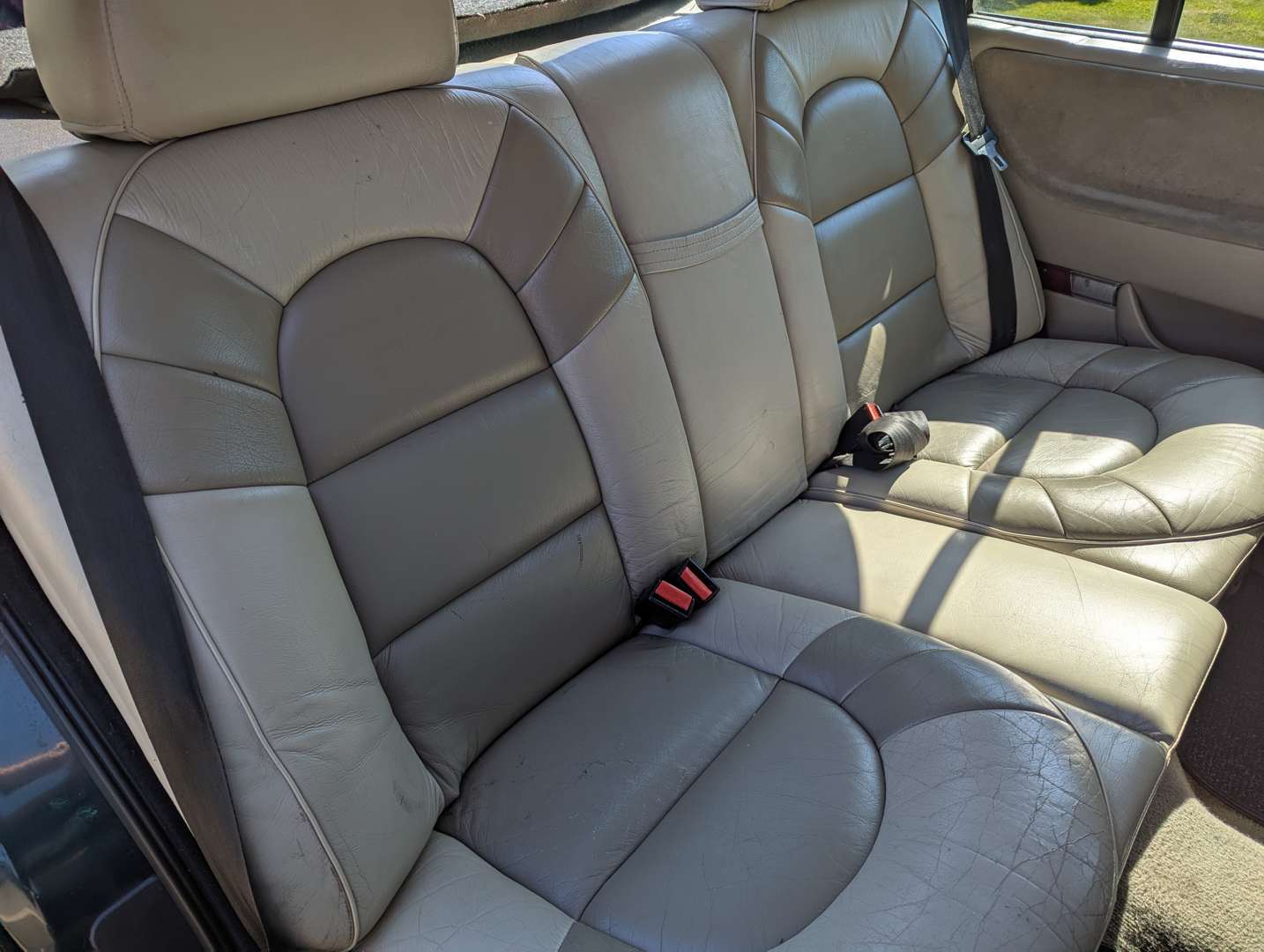 <p>1997 SAAB 9000 CSE T ANNIVERSARY AUTO</p>