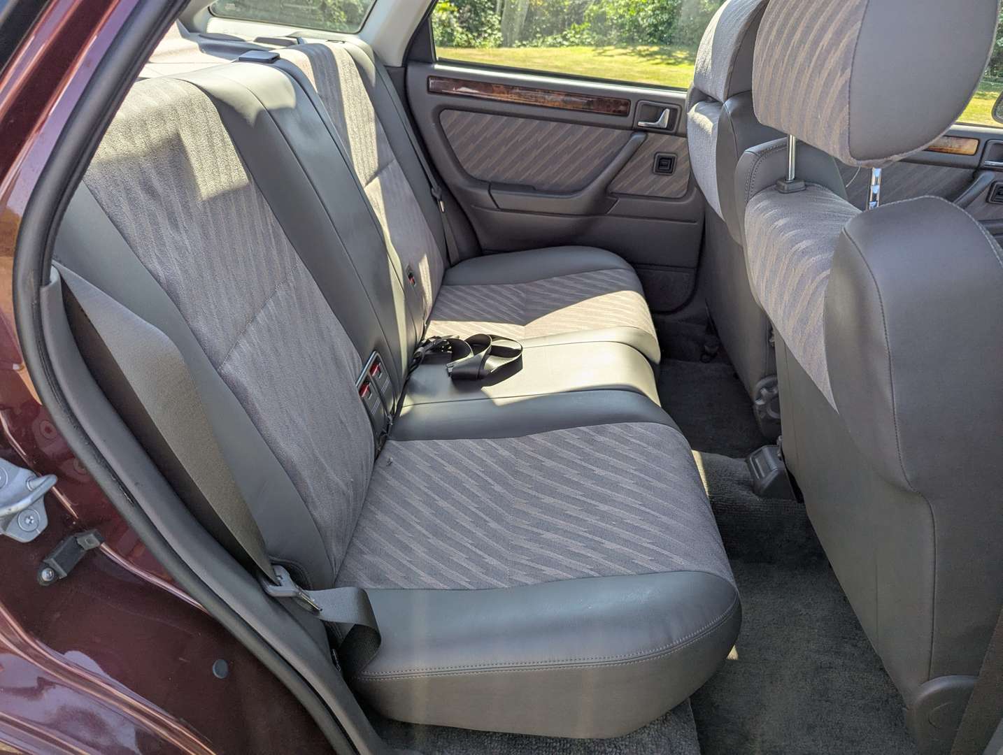 <p>1990 ROVER 216 GTi 18,410 MILES</p>