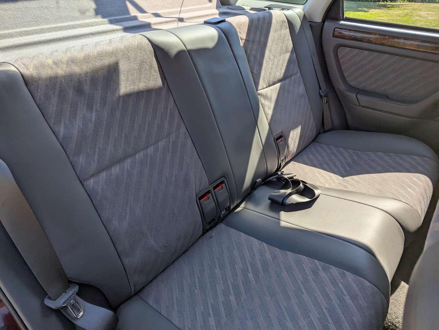 <p>1990 ROVER 216 GTi 18,410 MILES</p>