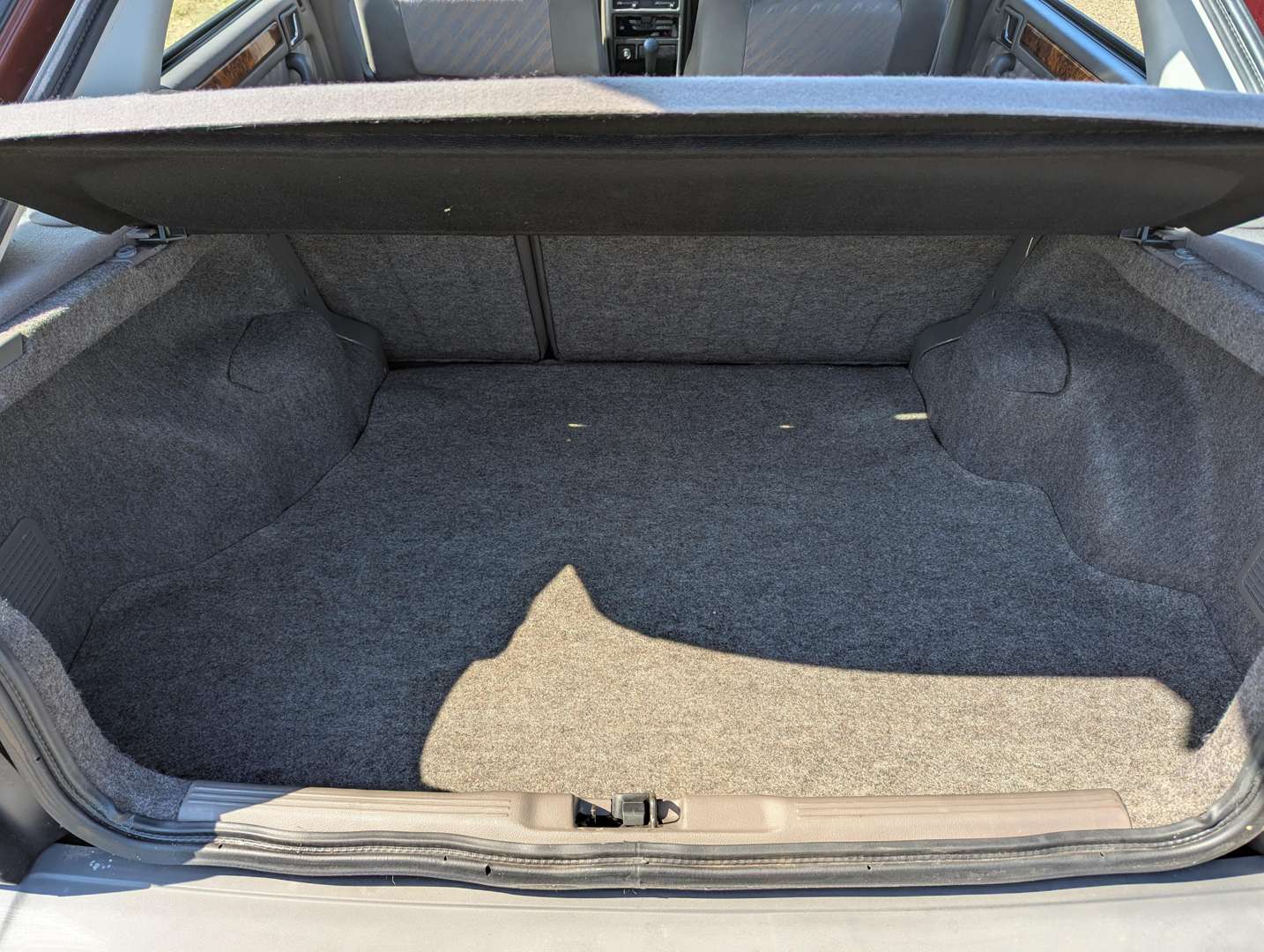 <p>1990 ROVER 216 GTi 18,410 MILES</p>