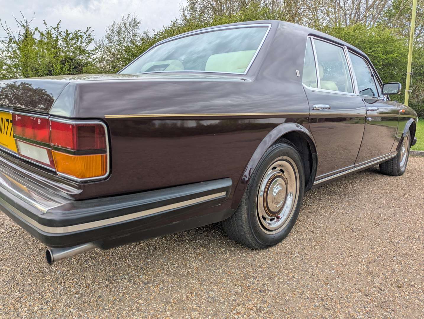 <p>1981 ROLLS ROYCE SILVER SPIRIT</p>