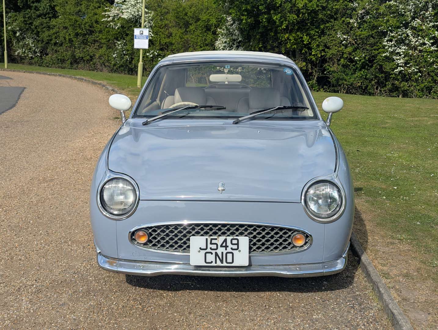 <p>1991 NISSAN FIGARO</p>