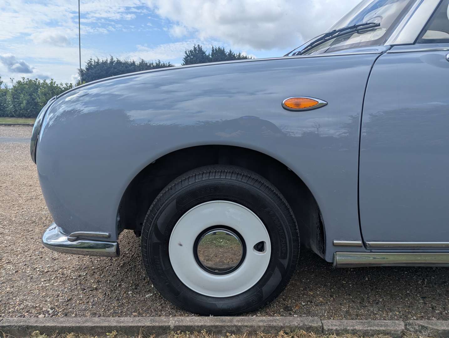 <p>1991 NISSAN FIGARO</p>