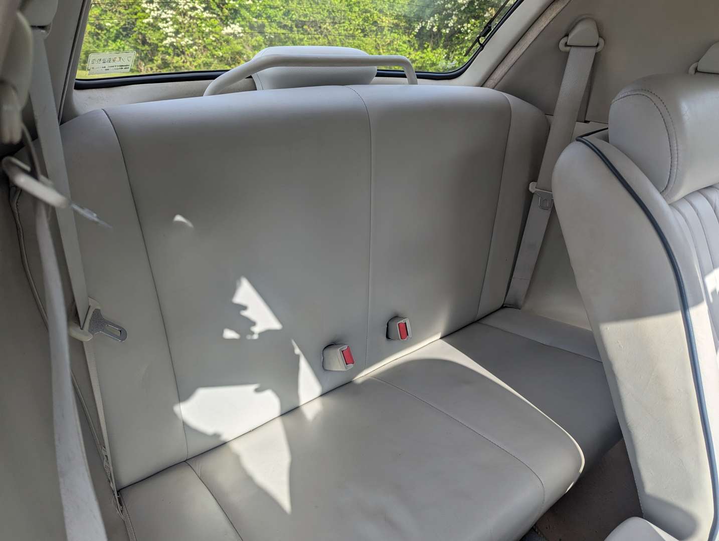 <p>1991 NISSAN FIGARO</p>