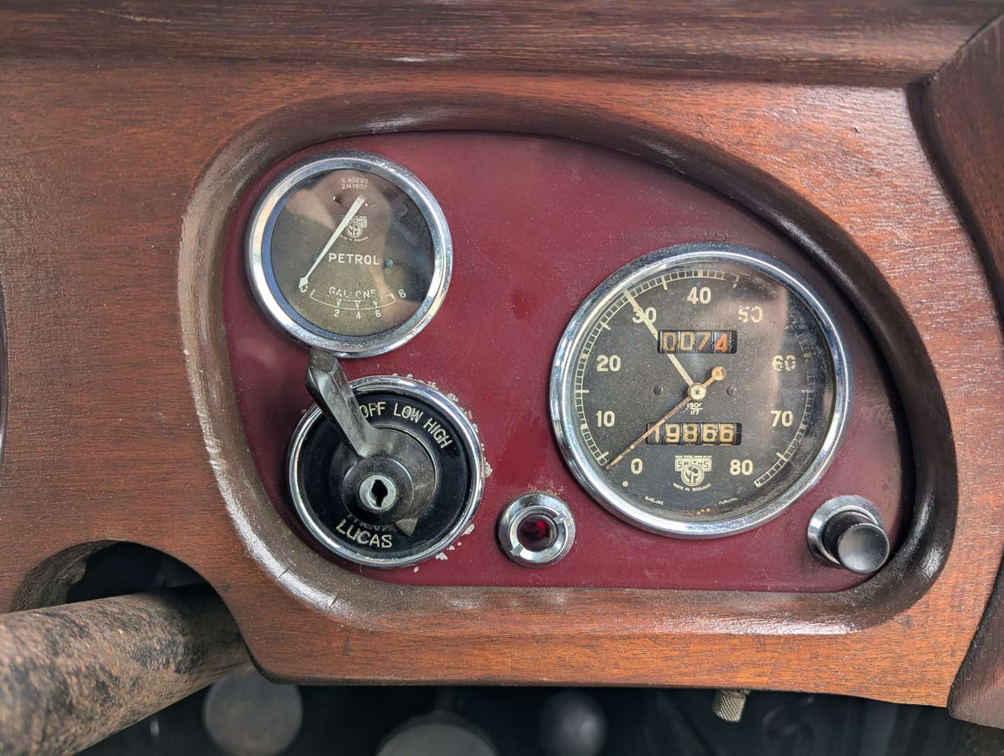 <p>1935 AUSTIN 12/4 ASCOT</p>