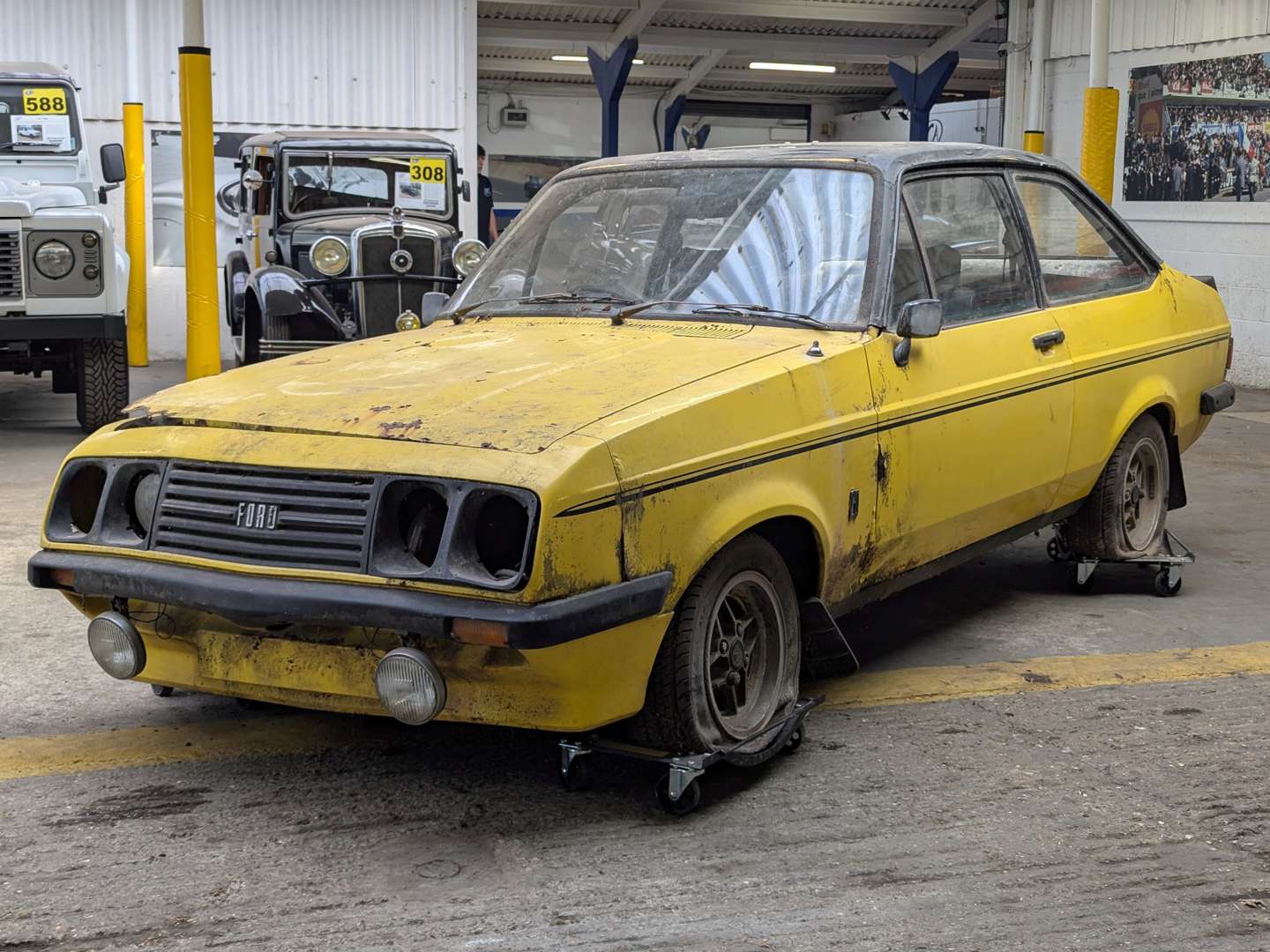 <p>1977 FORD ESCORT RS 2000 MKII</p>