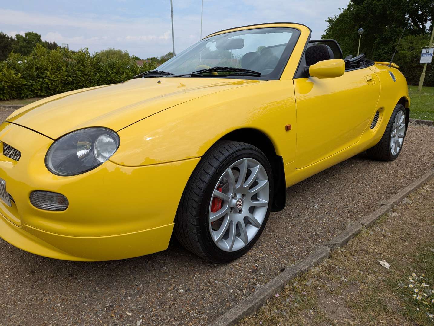 <p>2001 MG F TROPHY 160</p>