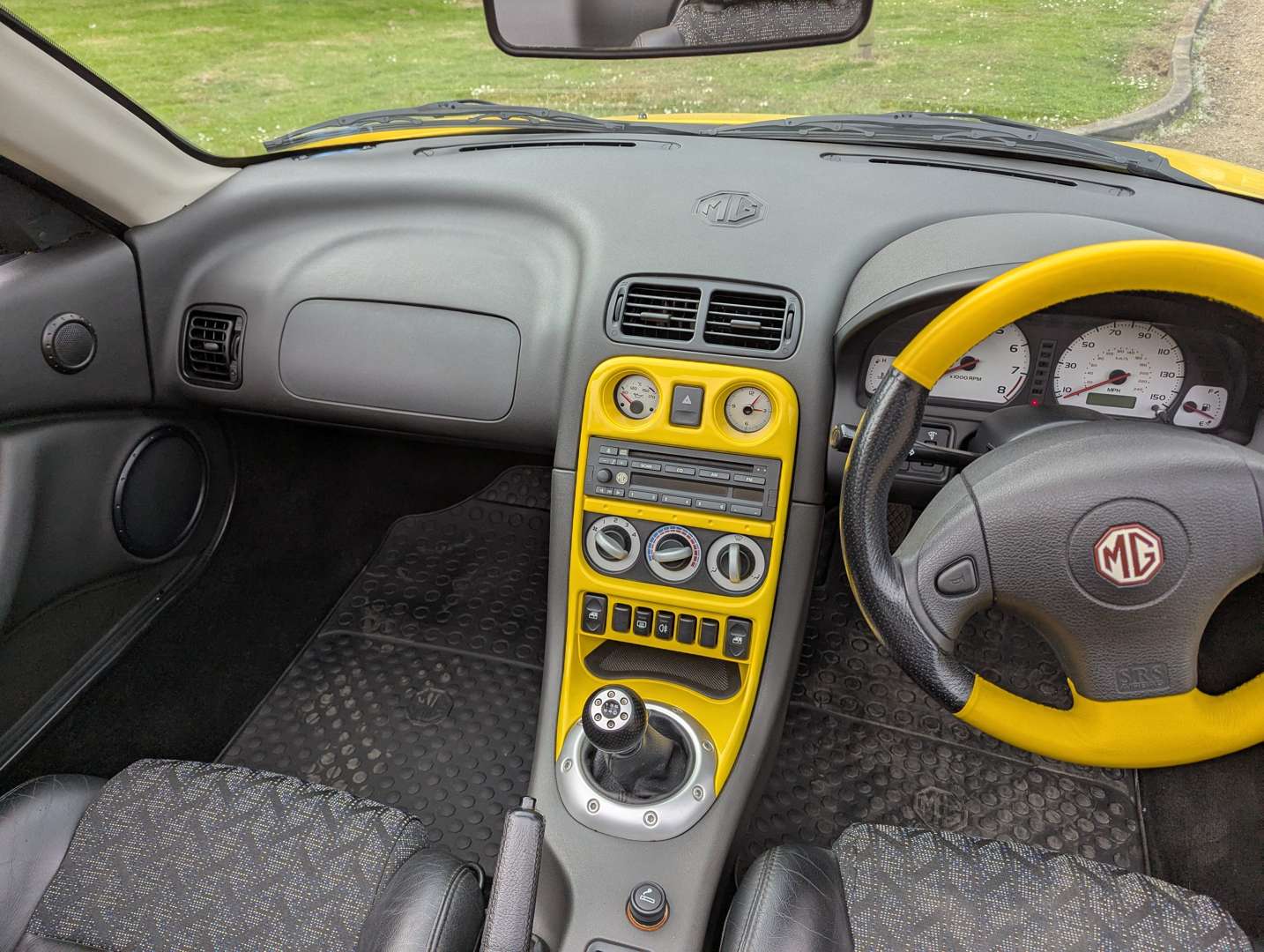 <p>2001 MG F TROPHY 160</p>