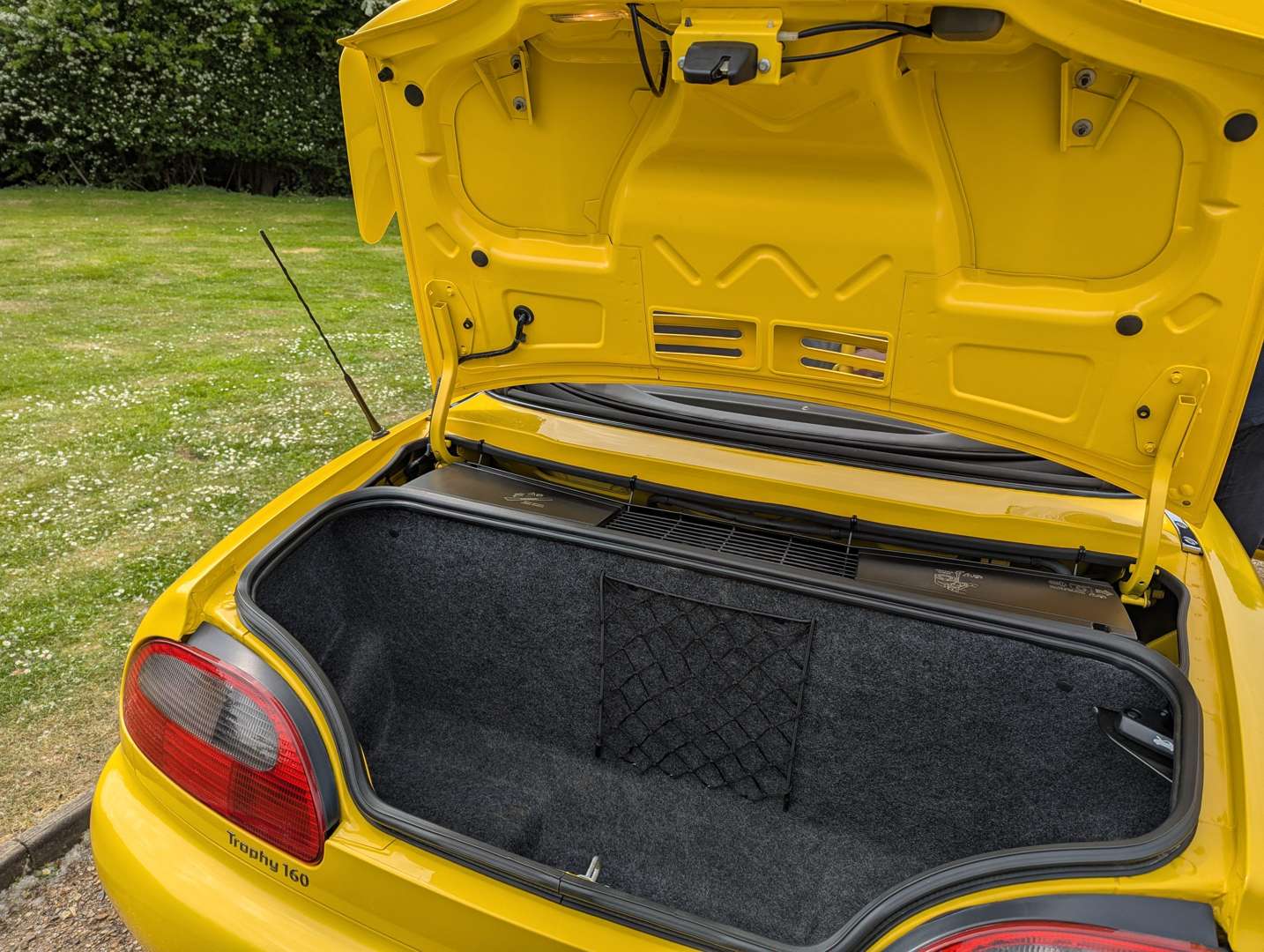 <p>2001 MG F TROPHY 160</p>