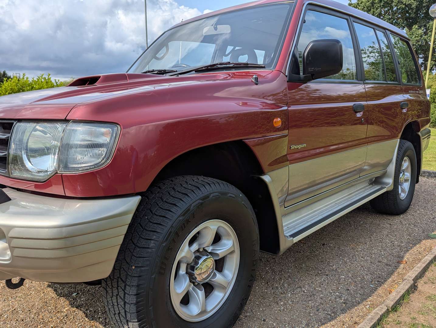 <p>1999 MITSUBISHI SHOGUN GLS LWB TD</p>