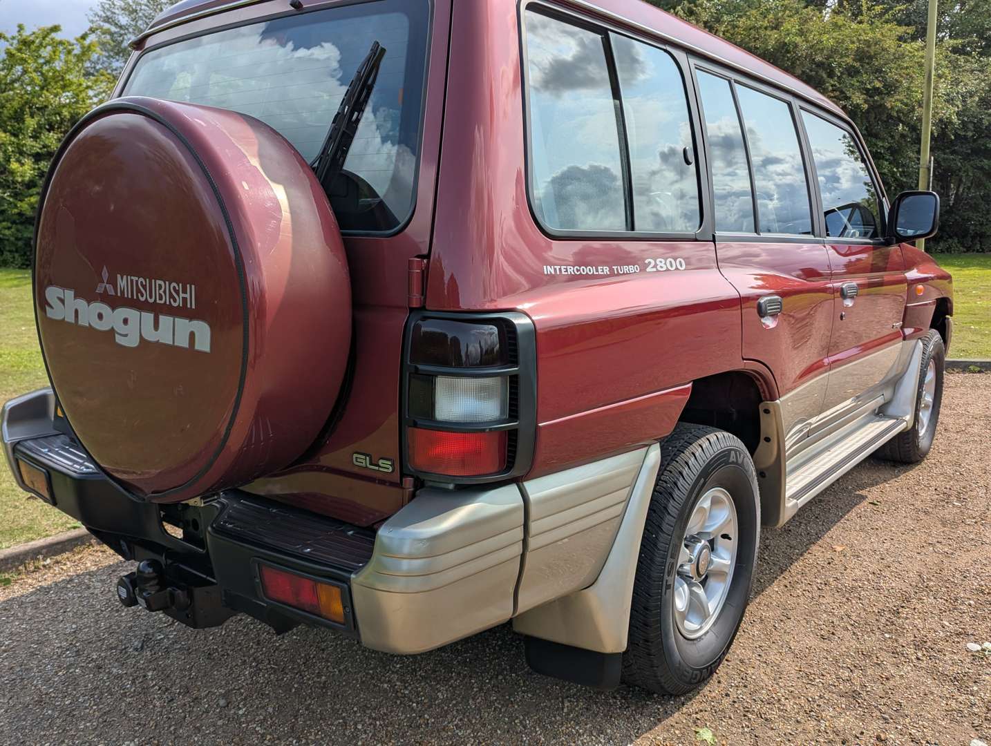 <p>1999 MITSUBISHI SHOGUN GLS LWB TD</p>