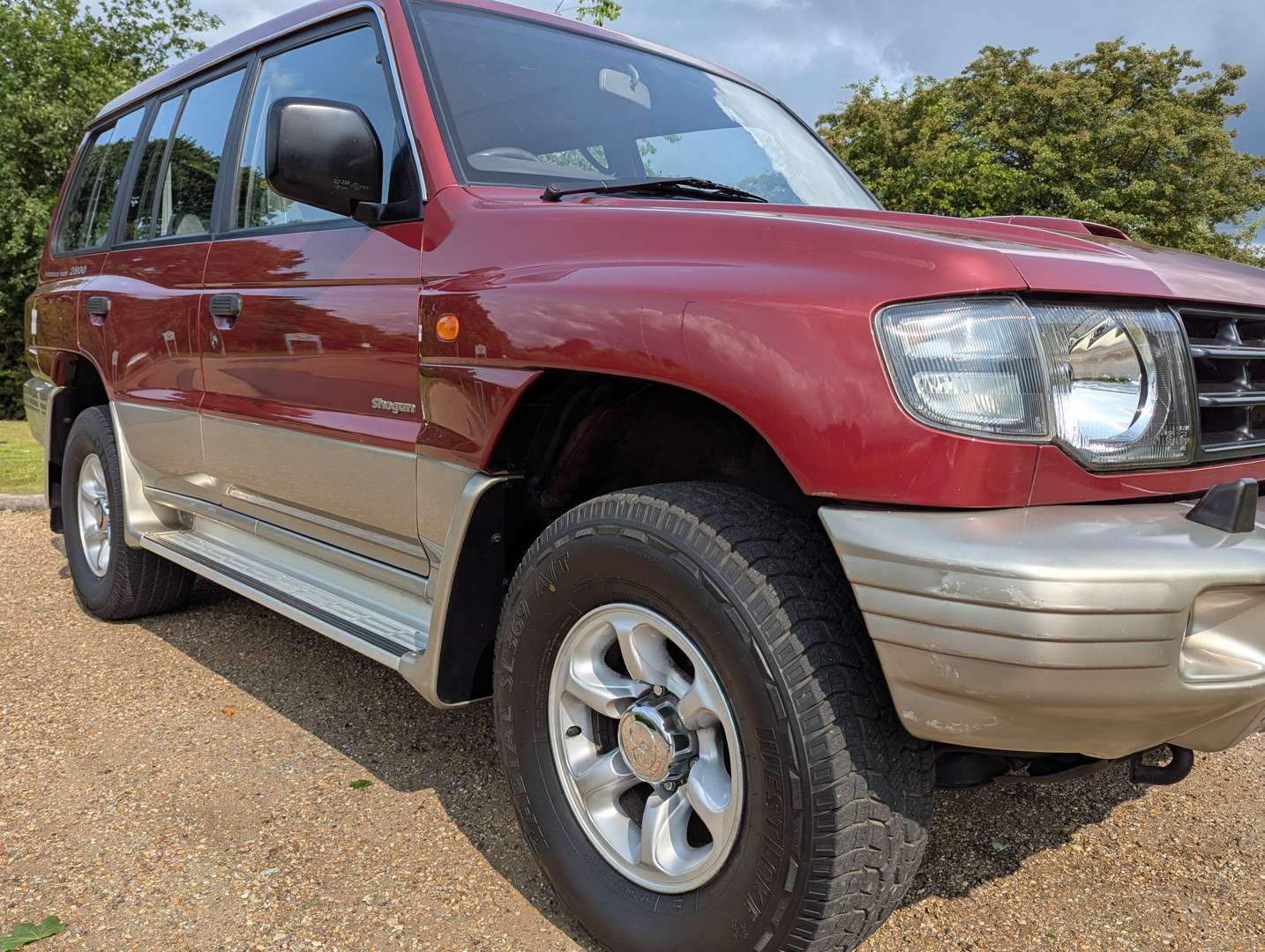 <p>1999 MITSUBISHI SHOGUN GLS LWB TD</p>