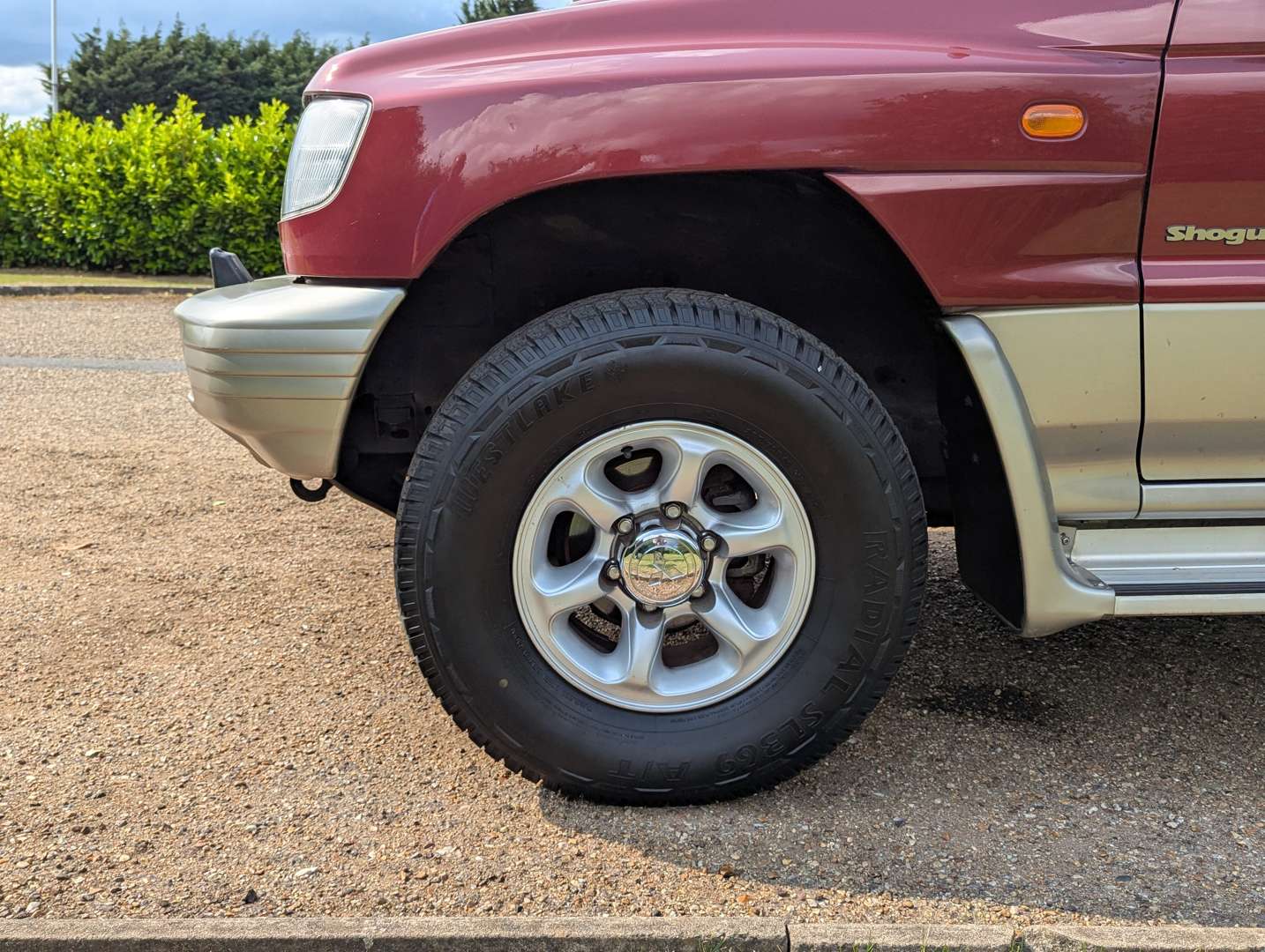 <p>1999 MITSUBISHI SHOGUN GLS LWB TD</p>