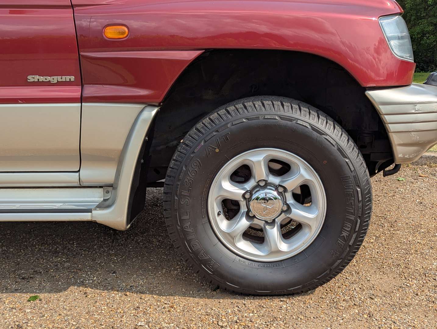<p>1999 MITSUBISHI SHOGUN GLS LWB TD</p>