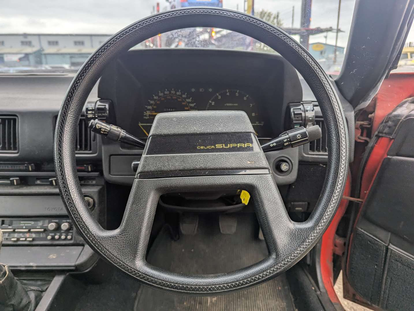 <p>1982 TOYOTA CELICA SUPRA 2.8 MANUAL</p>