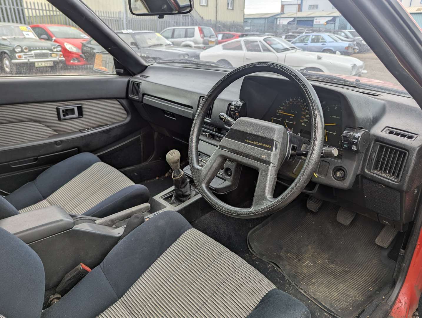 <p>1982 TOYOTA CELICA SUPRA 2.8 MANUAL</p>
