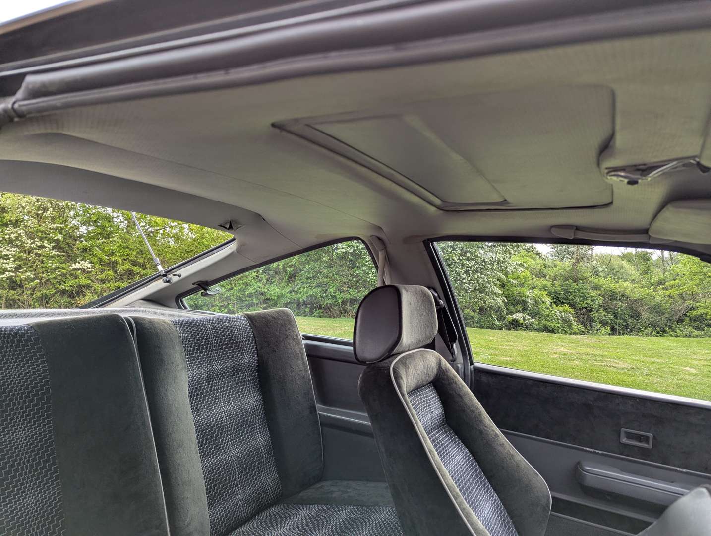 <p>1985 OPEL MONZA GSE 3.0E AUTO</p>