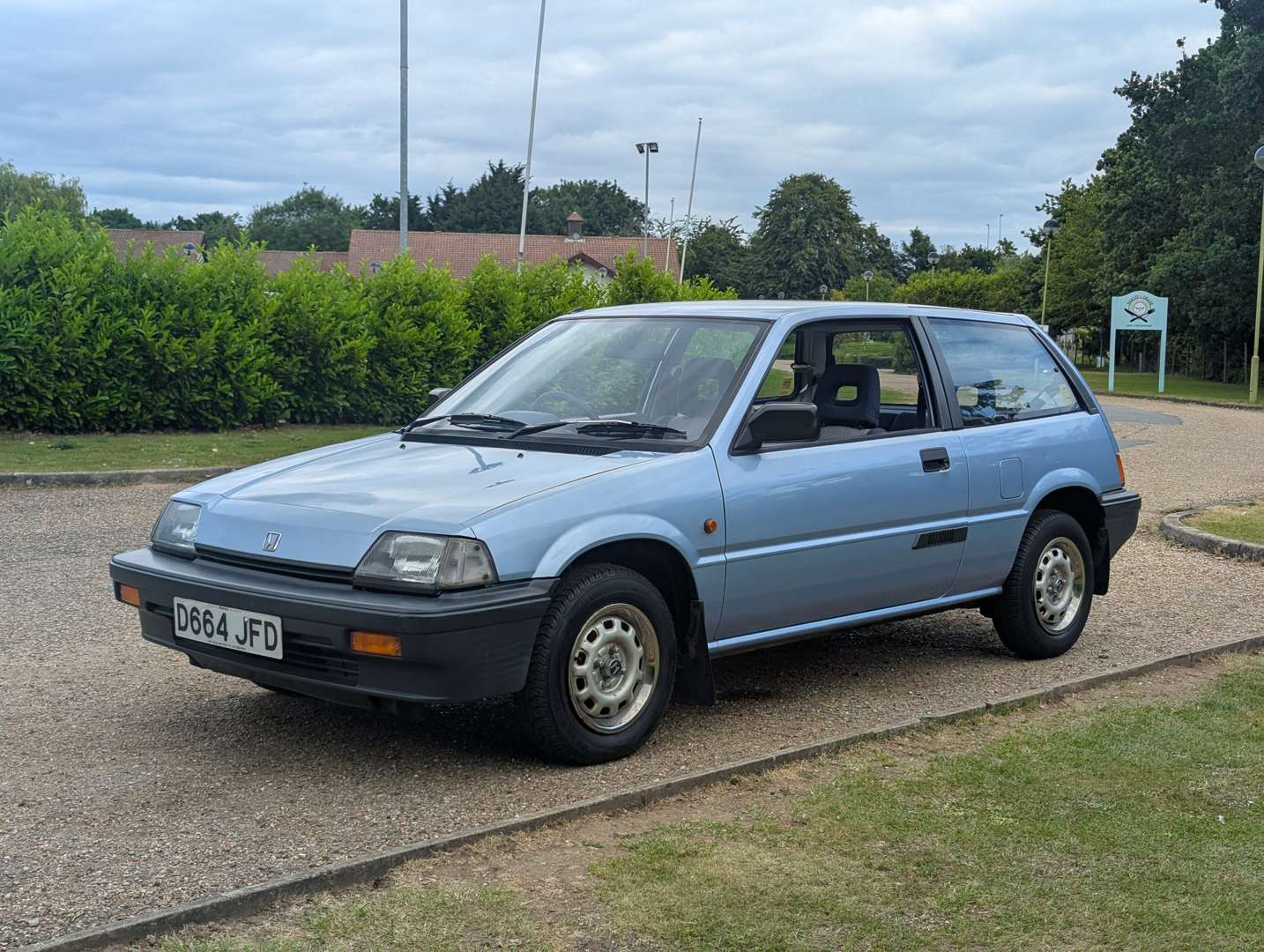 <p>1987 HONDA CIVIC MT</p>
