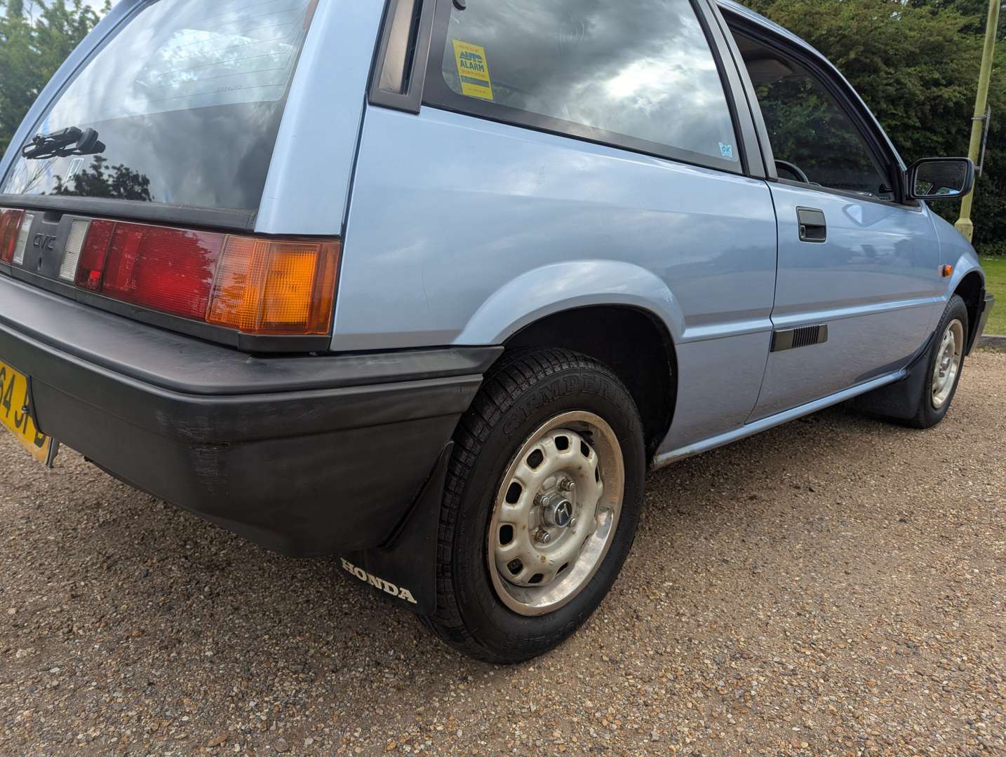<p>1987 HONDA CIVIC MT</p>