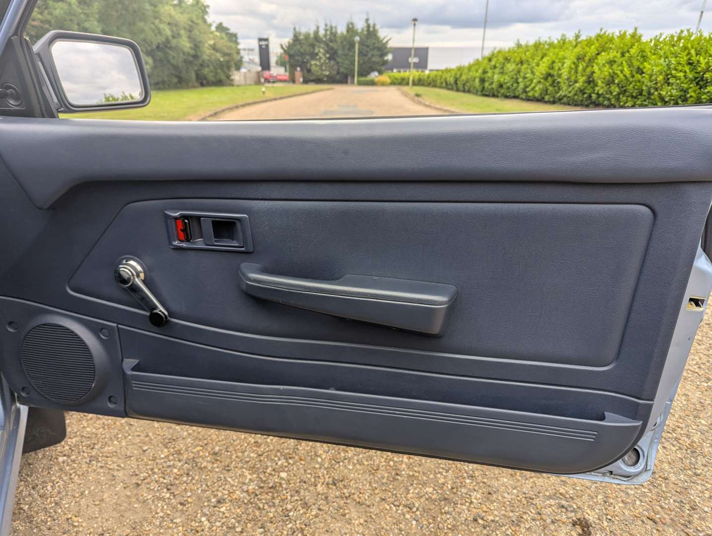 <p>1987 HONDA CIVIC MT</p>