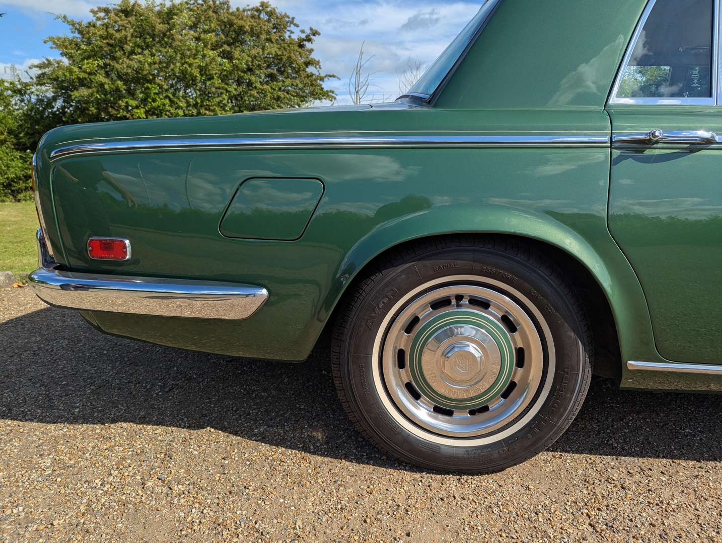 <p>1977 ROLLS ROYCE SILVER SHADOW I</p>