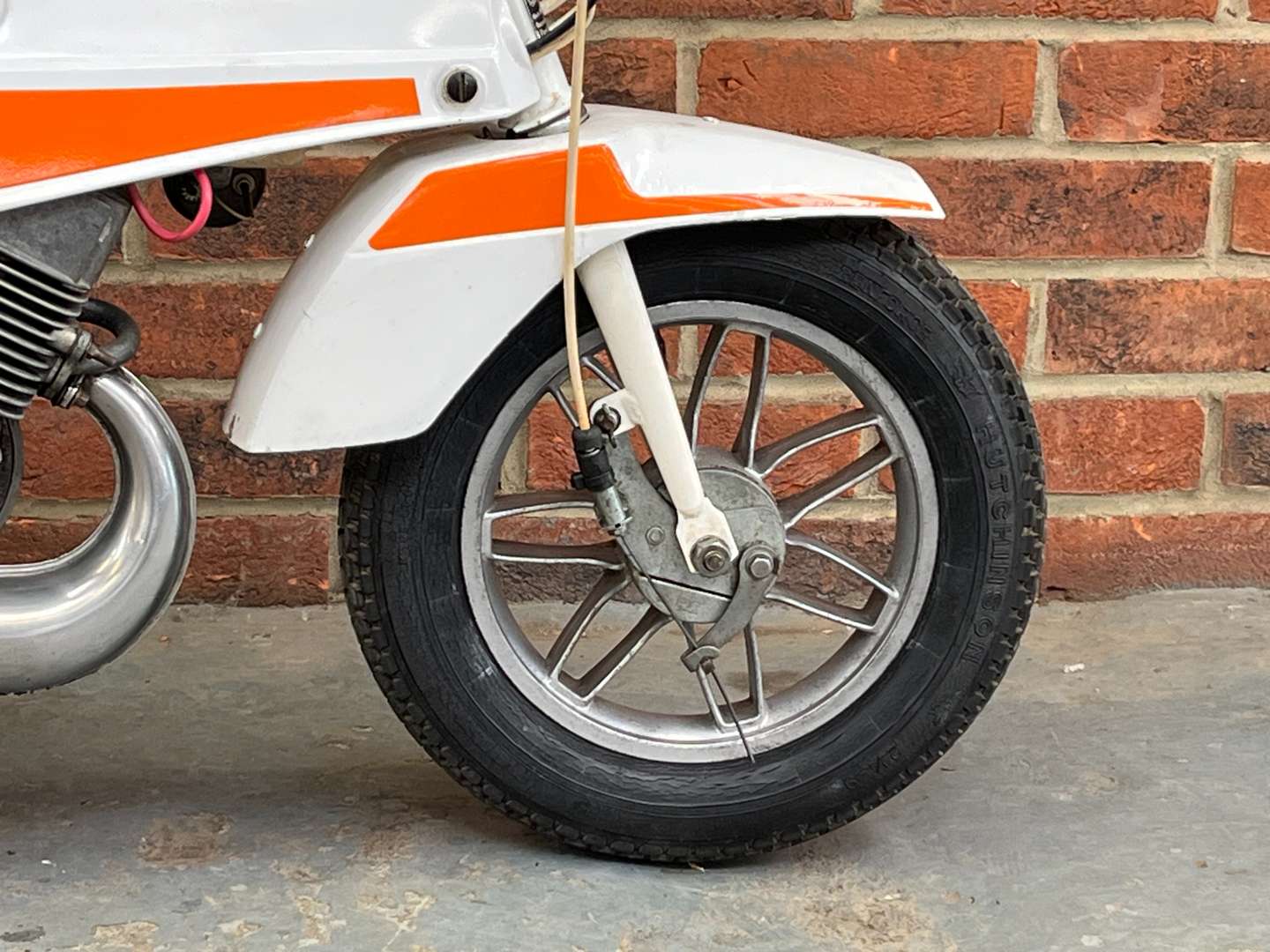 <p>1977 MOTOBECANE MOBYLETTE</p>