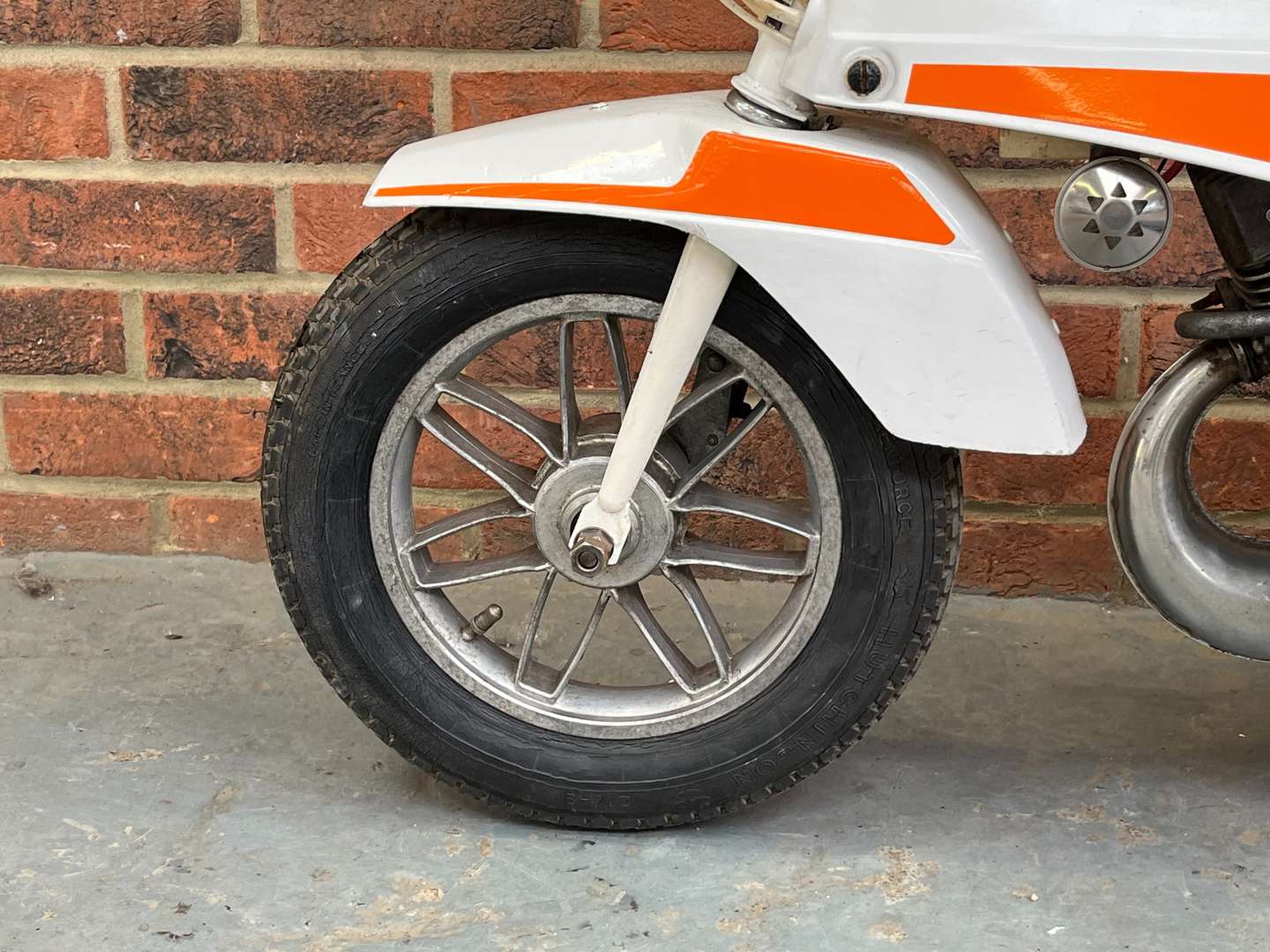<p>1977 MOTOBECANE MOBYLETTE</p>