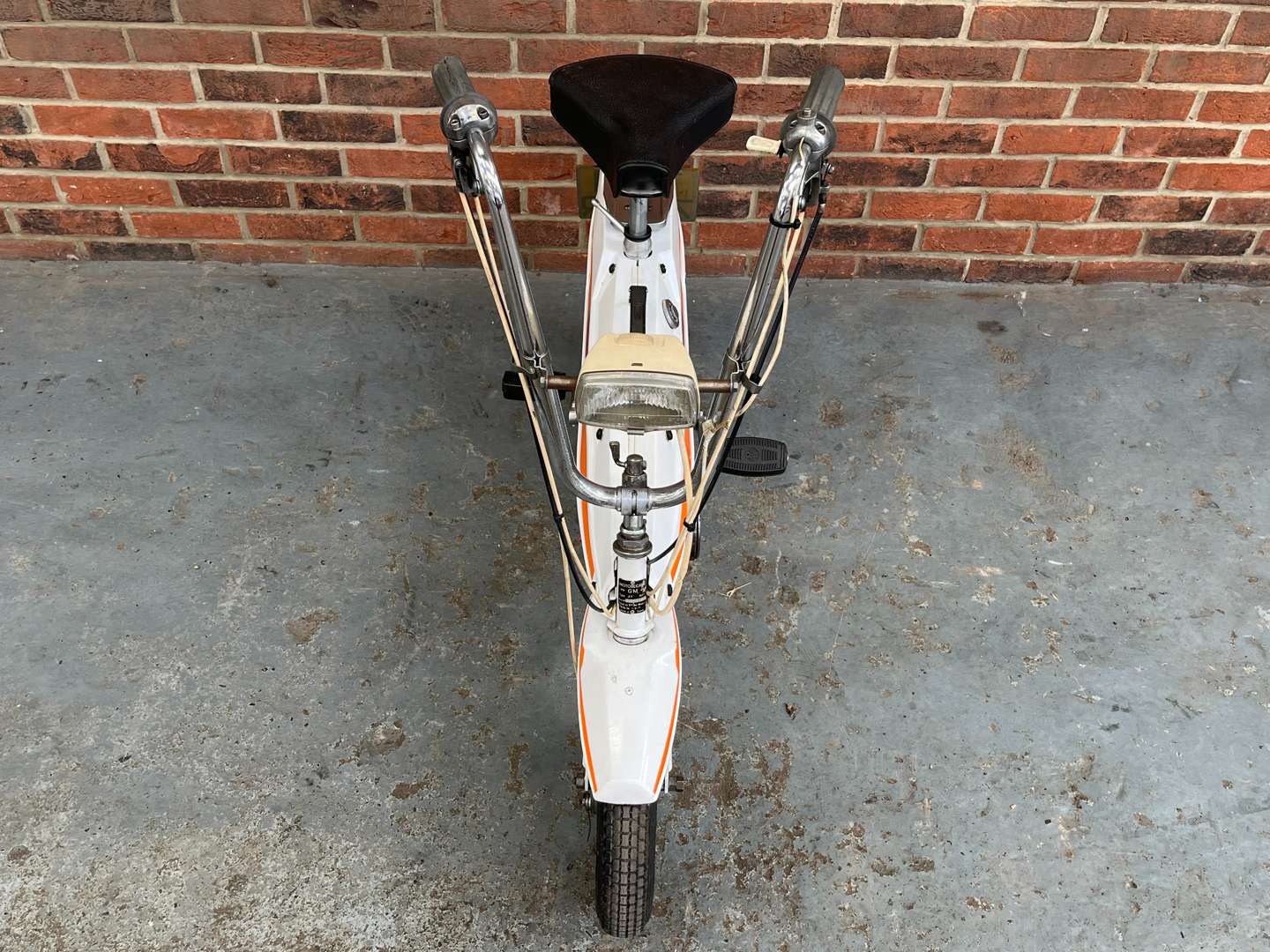 <p>1977 MOTOBECANE MOBYLETTE</p>