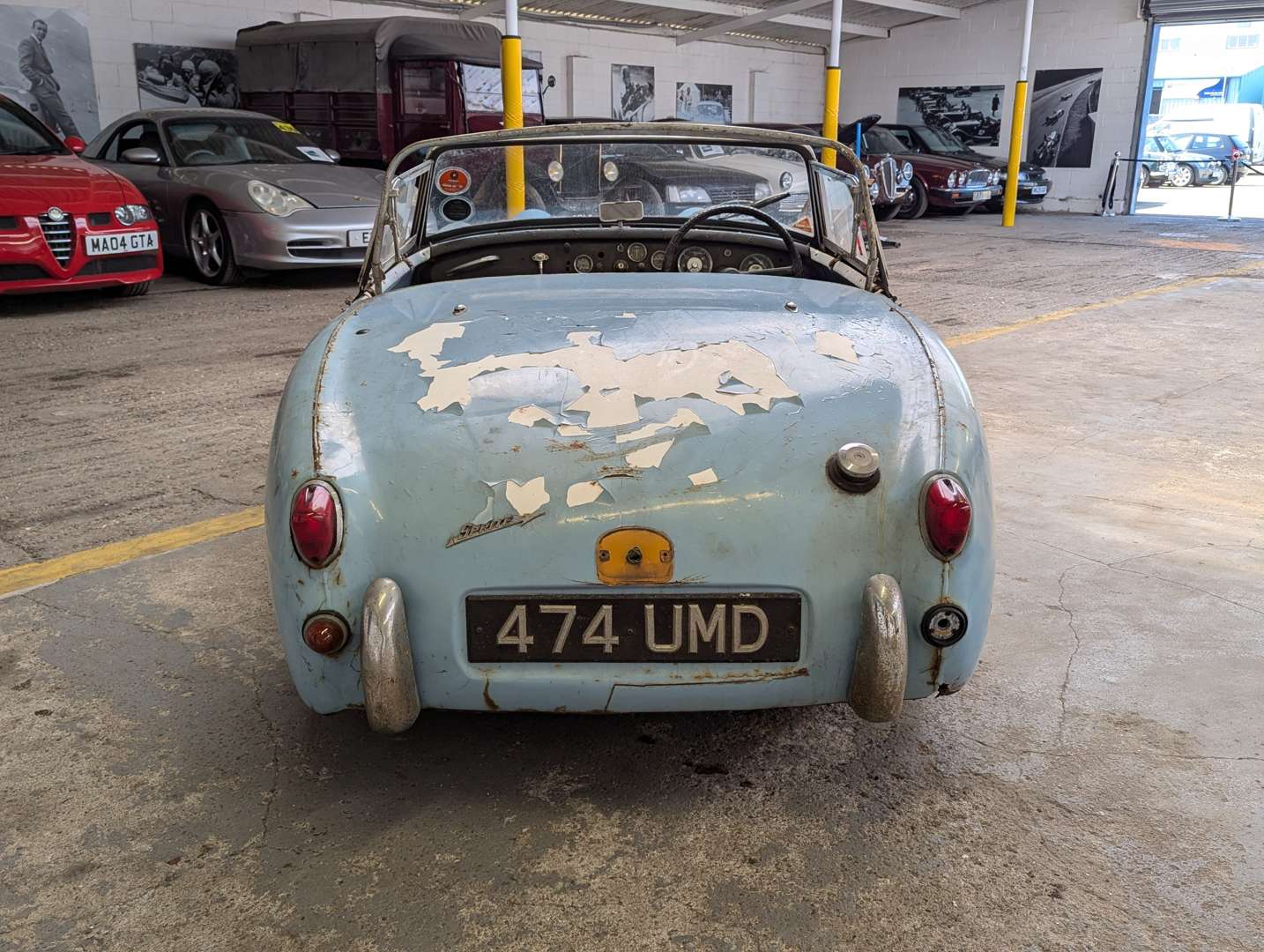 <p>1959 AUSTIN HEALEY FROGEYE SPRITE</p>