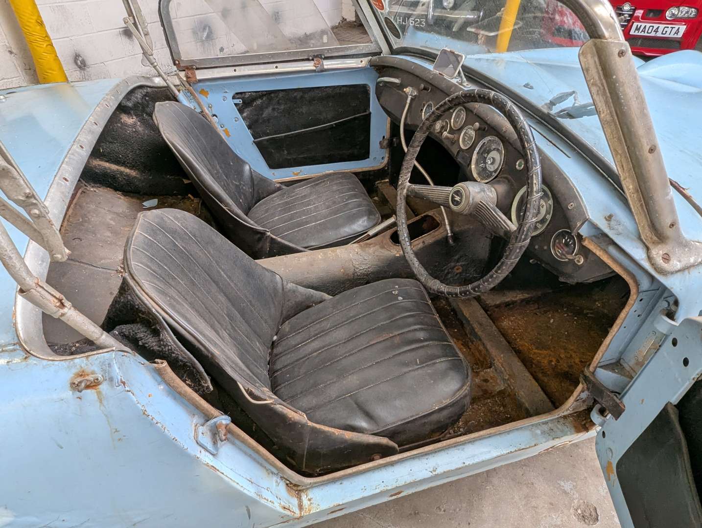 <p>1959 AUSTIN HEALEY FROGEYE SPRITE</p>