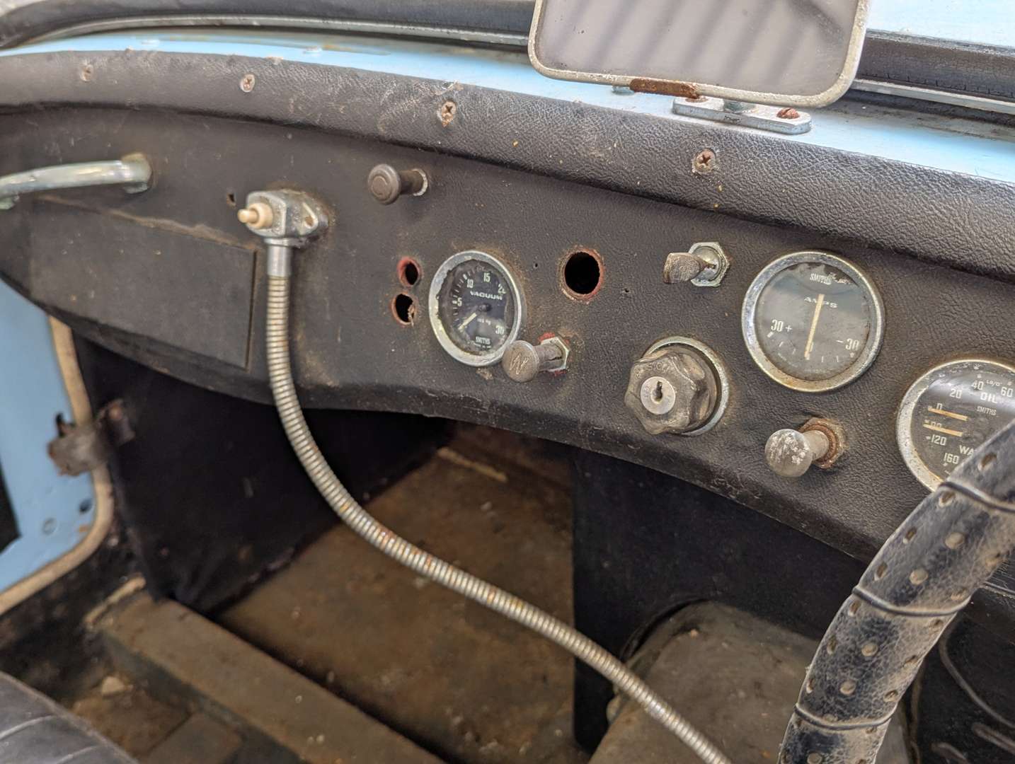 <p>1959 AUSTIN HEALEY FROGEYE SPRITE</p>