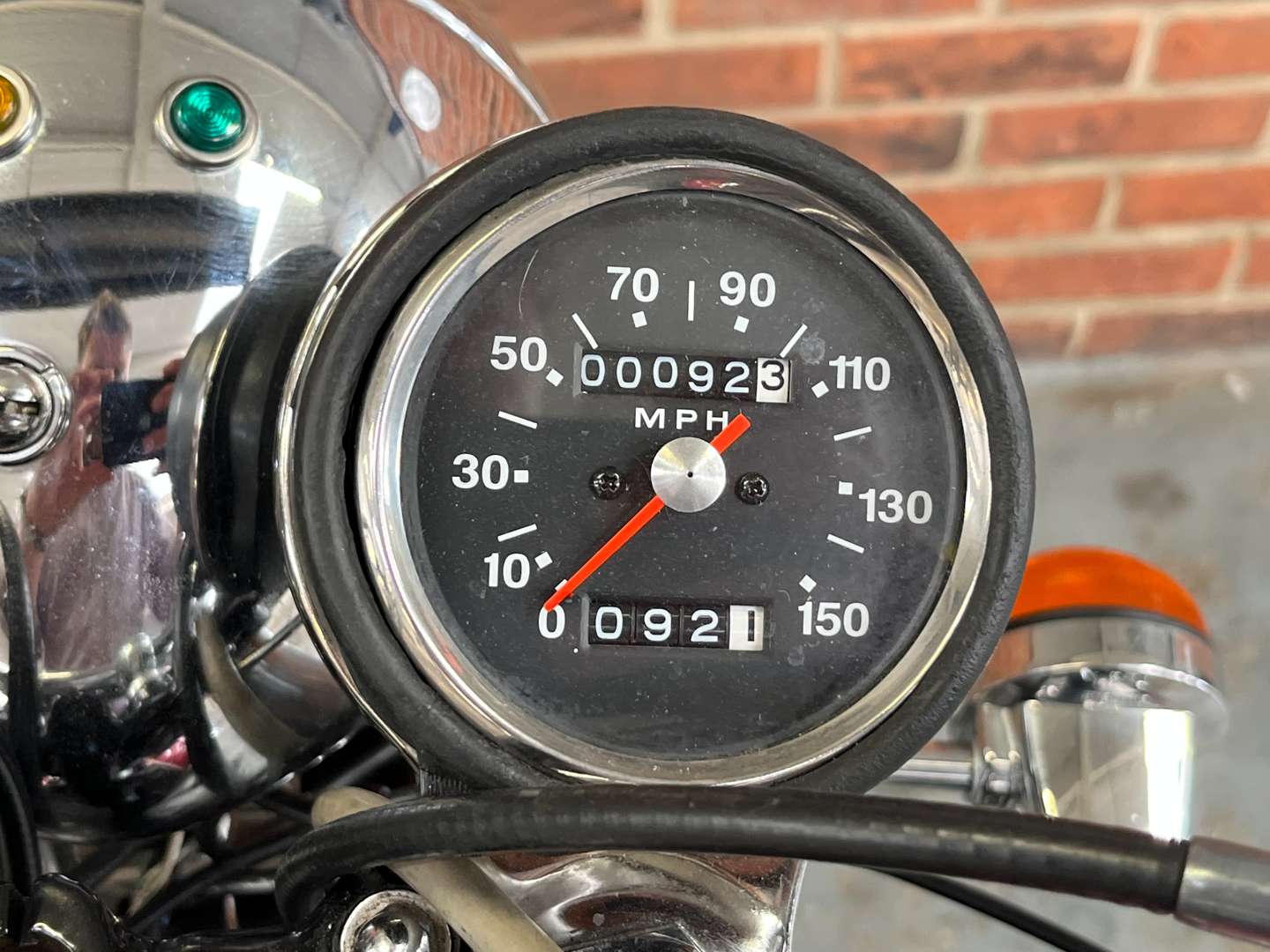 <p>1971 TRIUMPH TRIDENT T150V</p>