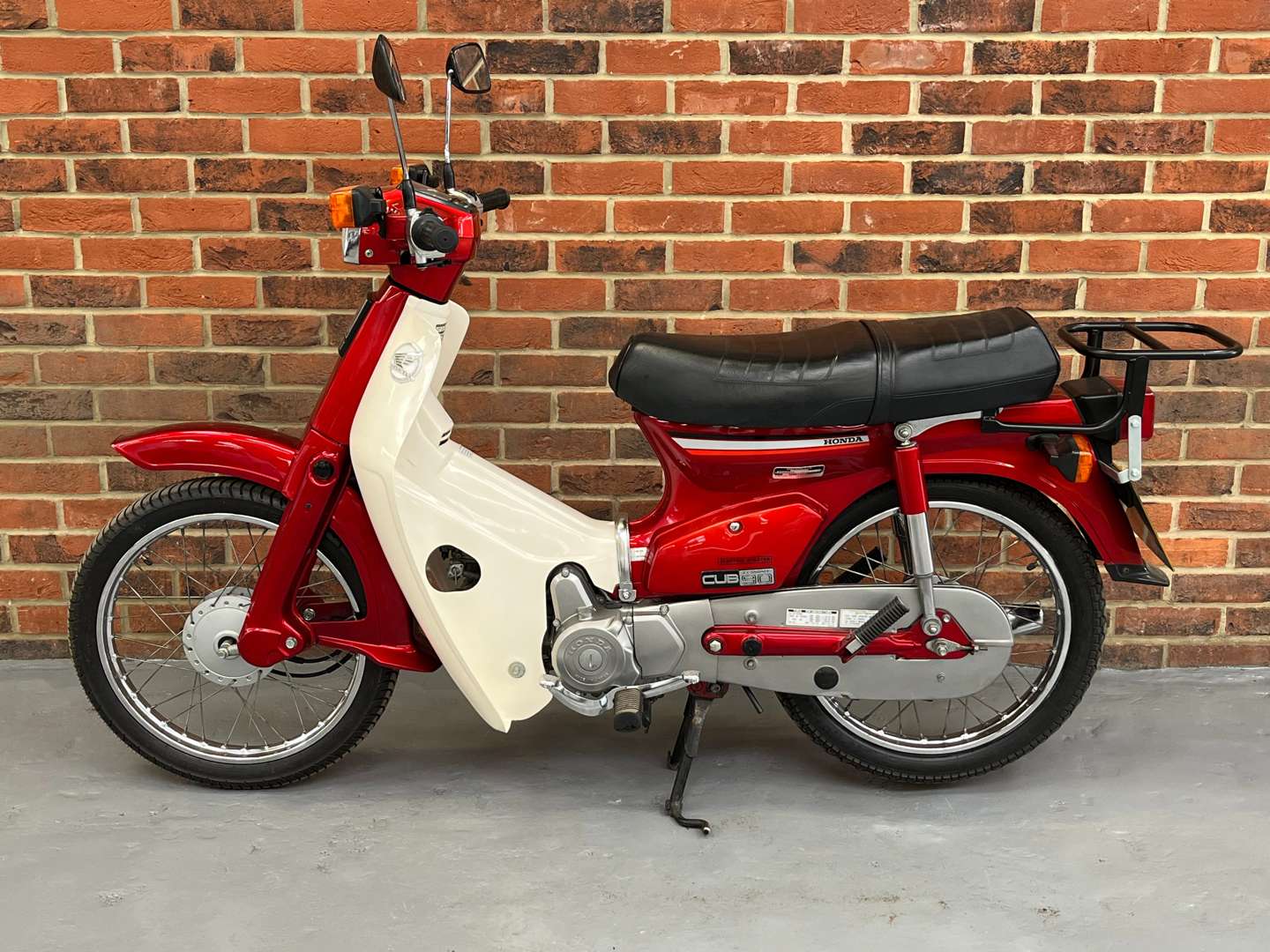 <p>1997 HONDA C90M</p>