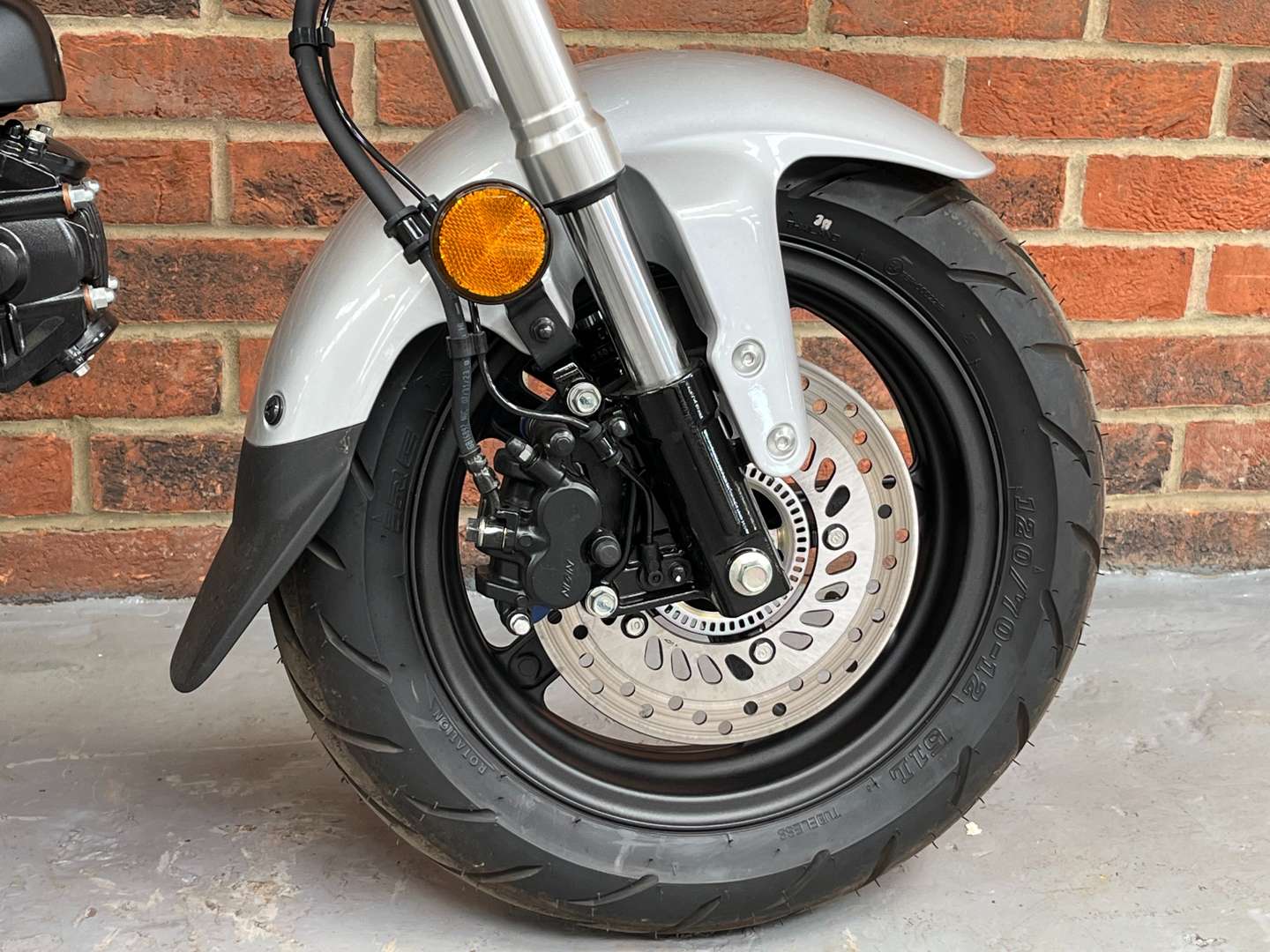<p>2024 HONDA ST 125 DAX</p>