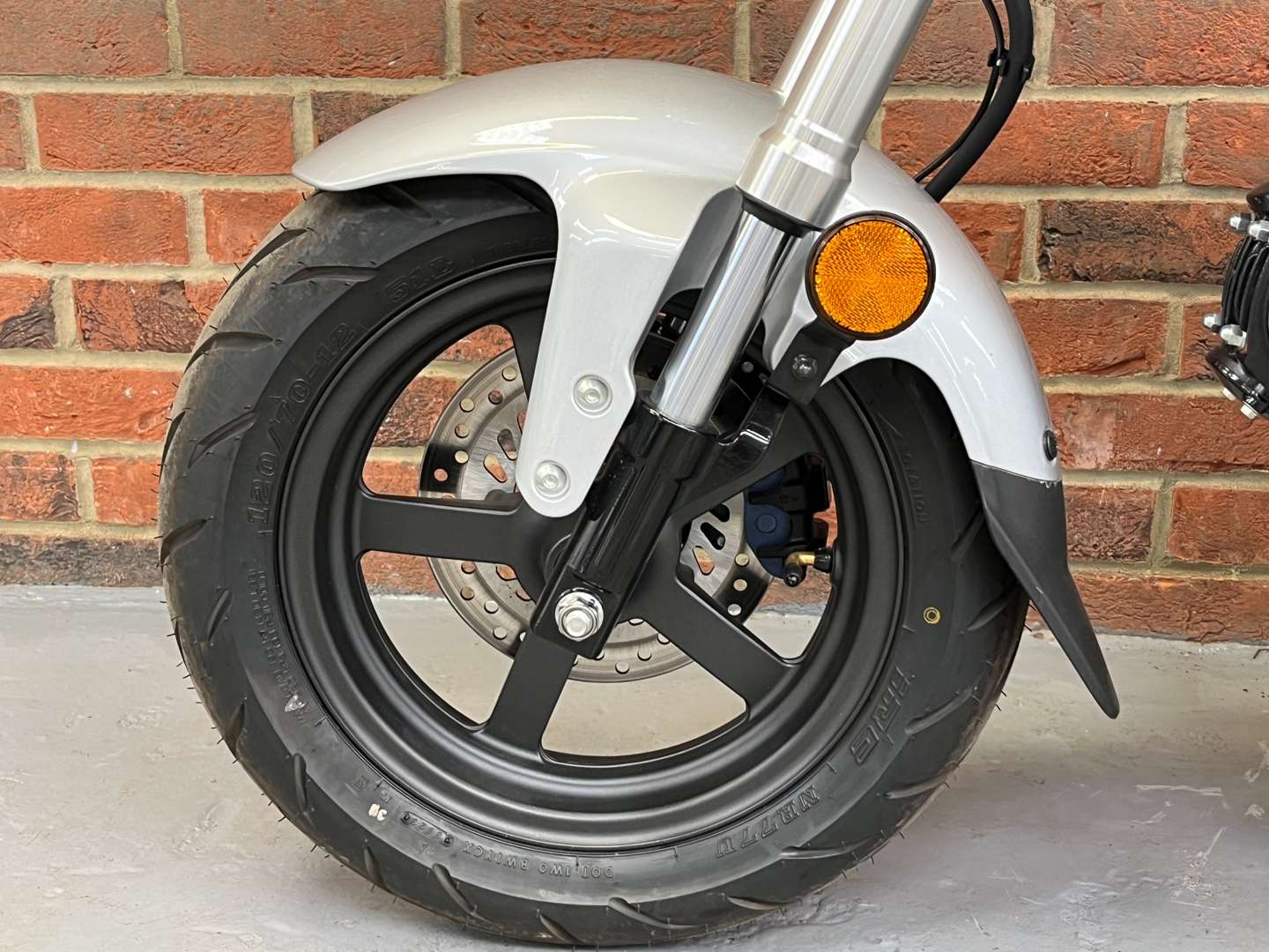 <p>2024 HONDA ST 125 DAX</p>