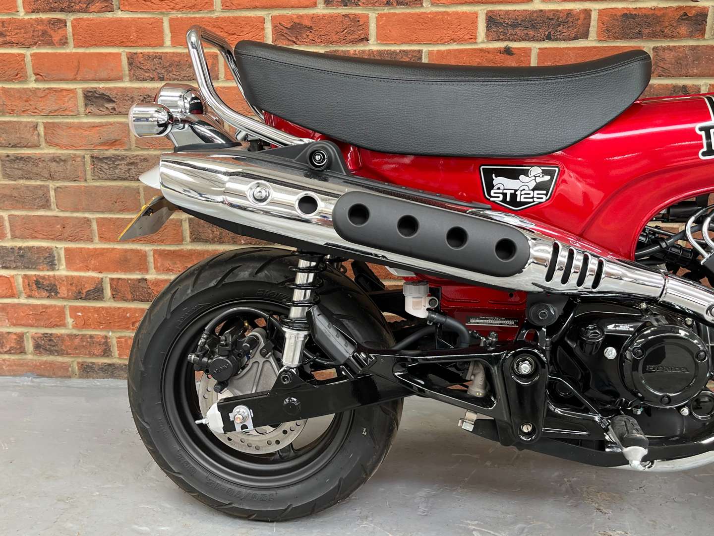 <p>2024 HONDA ST 125 DAX</p>