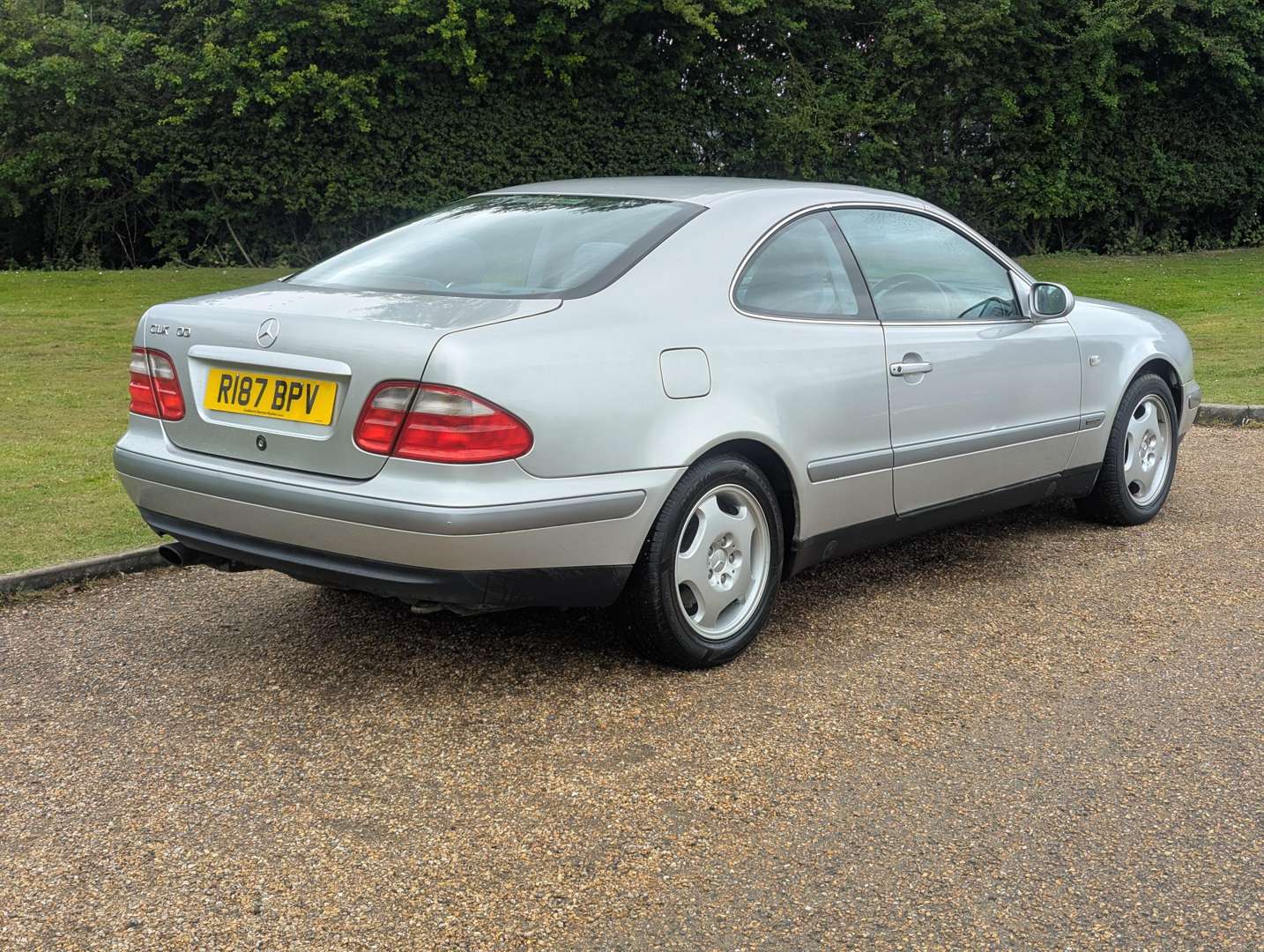 <p>1998 MERCEDES CLK 200 ELEGANCE AUTO</p>