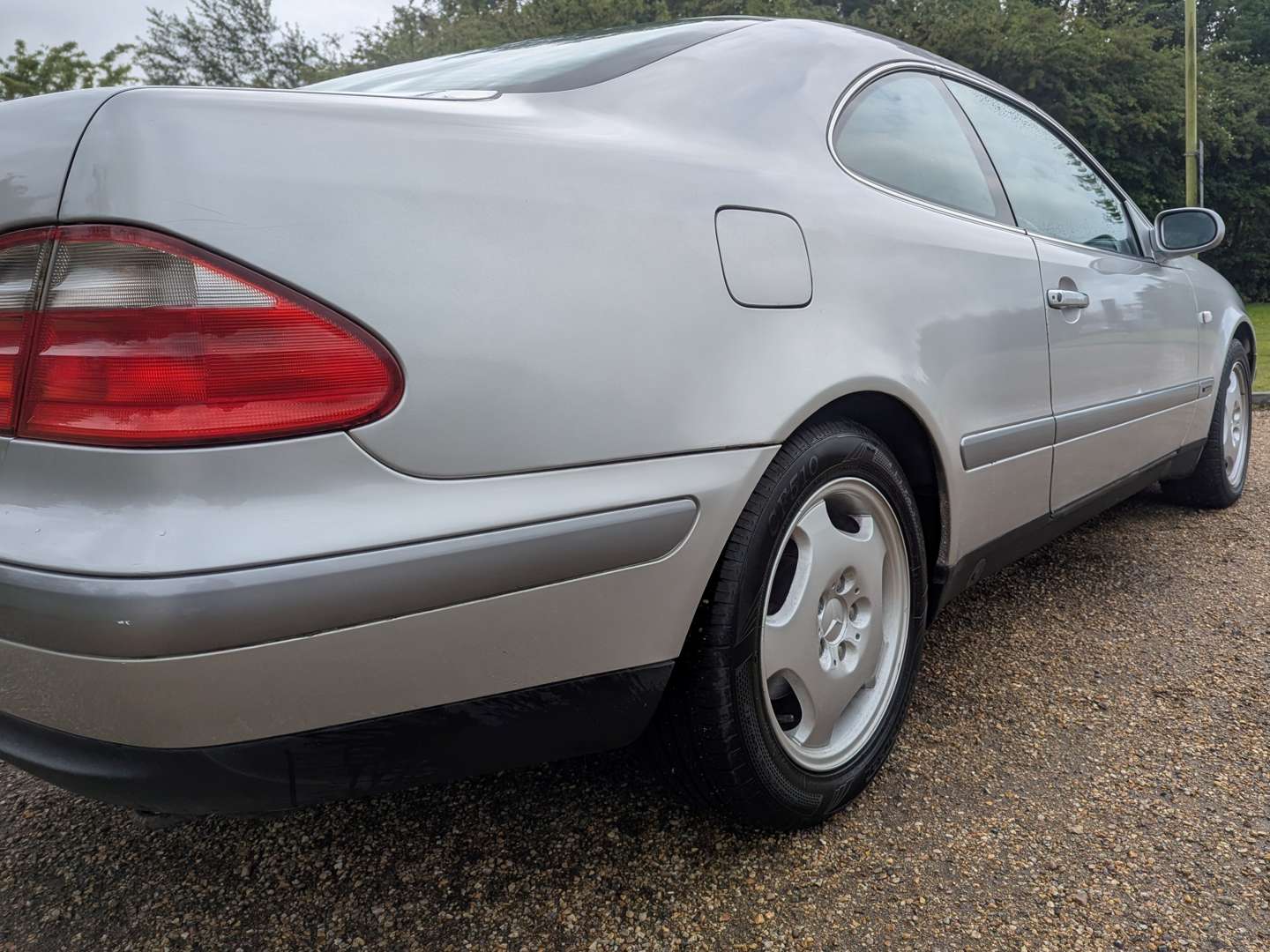 <p>1998 MERCEDES CLK 200 ELEGANCE AUTO</p>