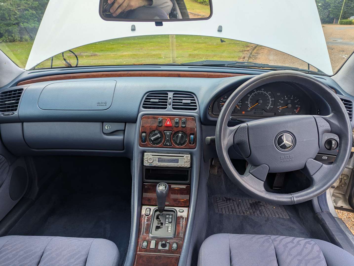 <p>1998 MERCEDES CLK 200 ELEGANCE AUTO</p>