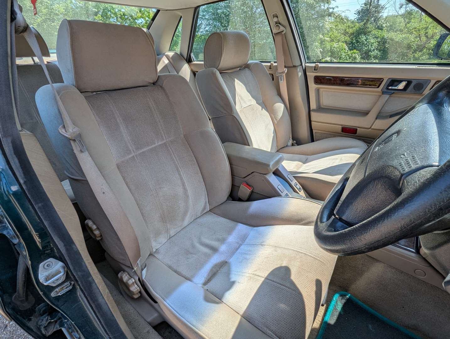 <p>1995 ROVER 820 SI AUTO</p>