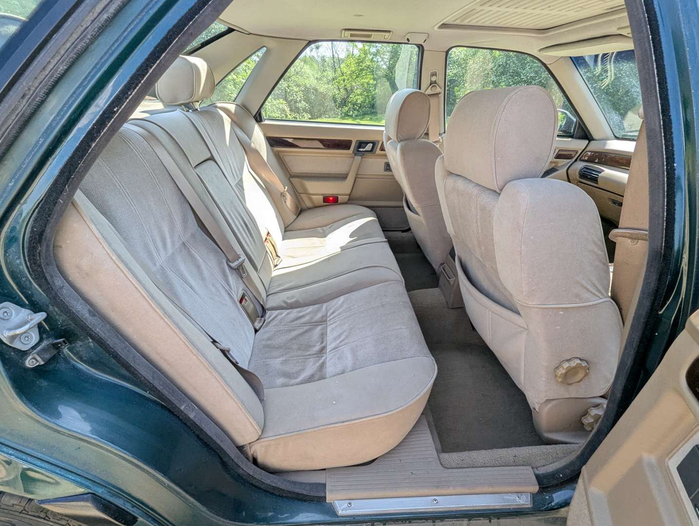 <p>1995 ROVER 820 SI AUTO</p>