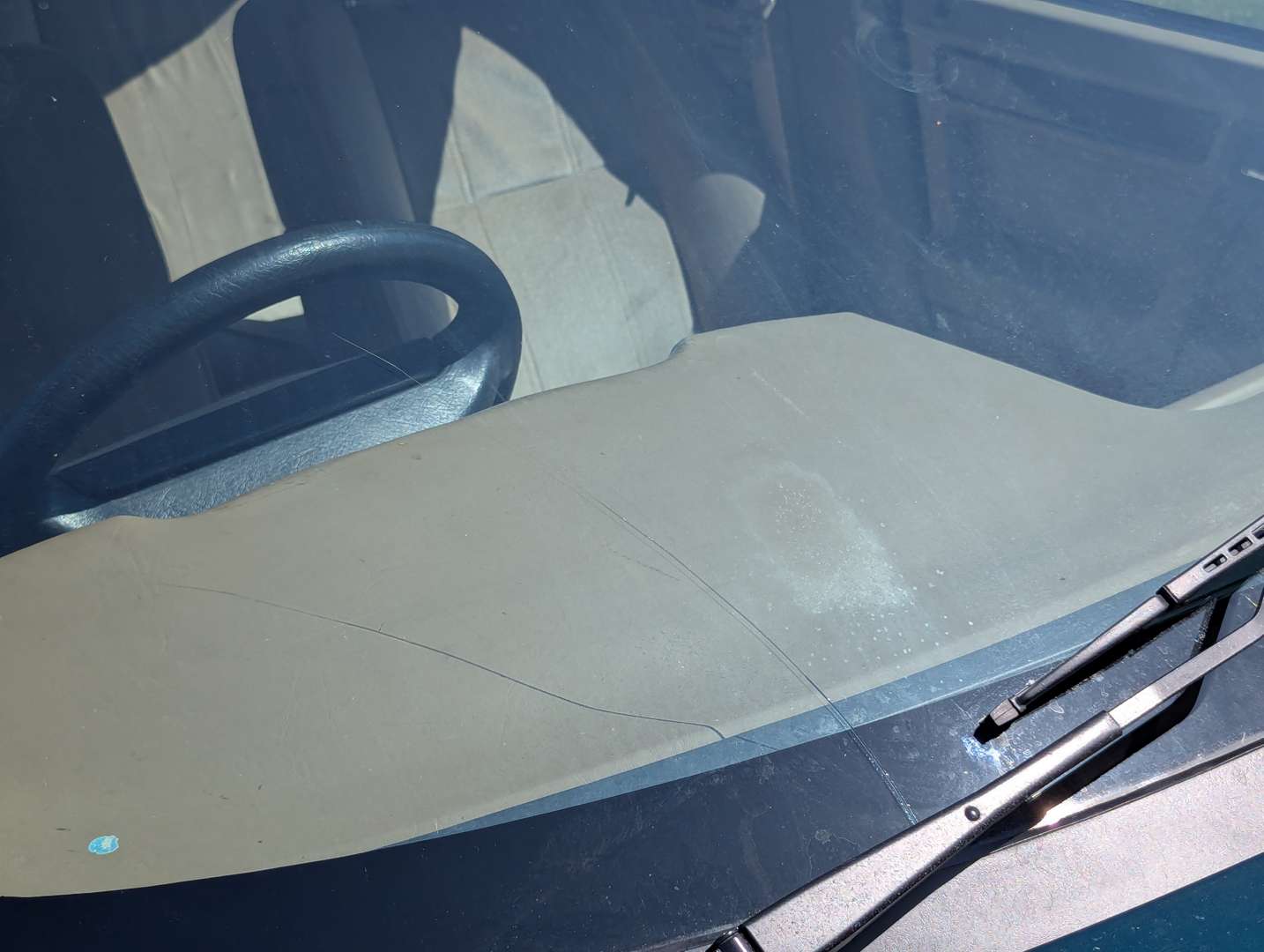 <p>1995 ROVER 820 SI AUTO</p>
