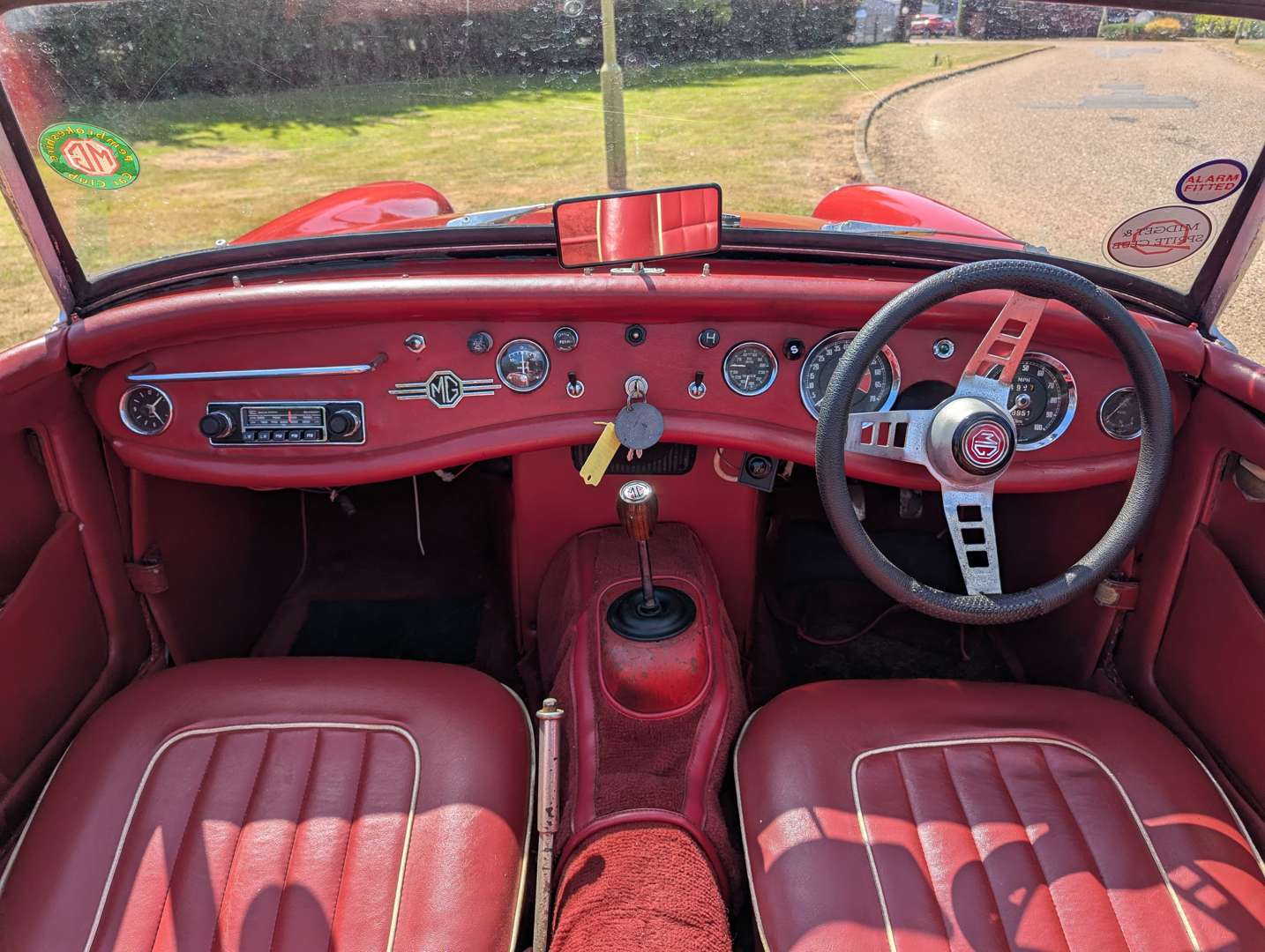 <p>1963 MG MIDGET</p>