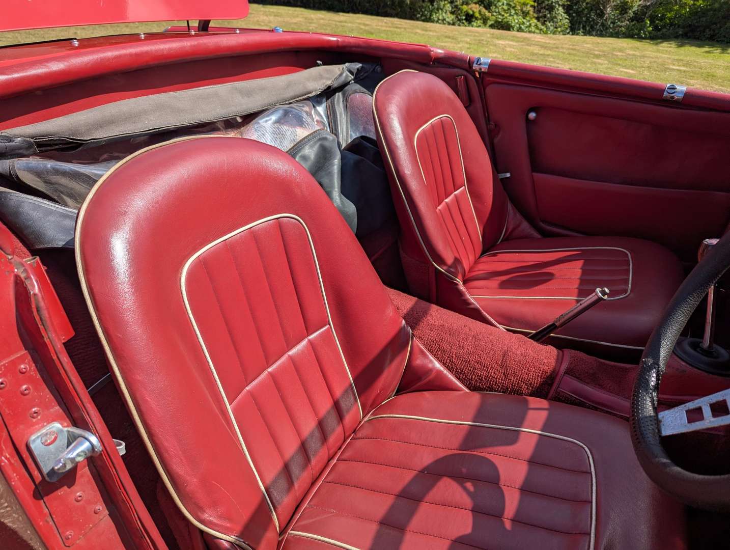 <p>1963 MG MIDGET</p>