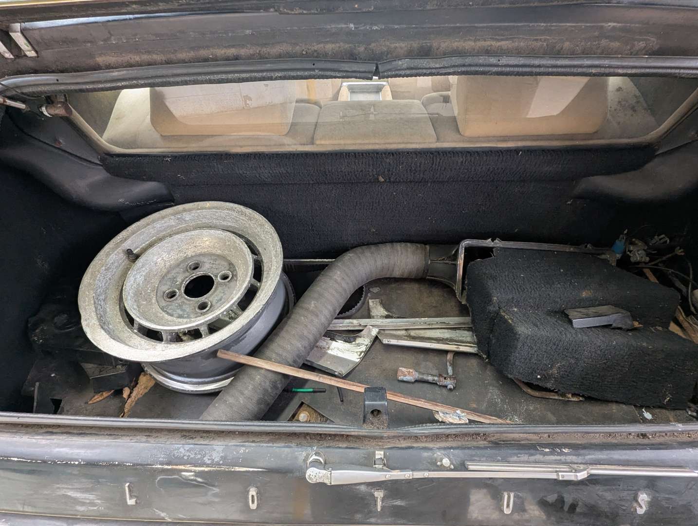 <p>1978 LOTUS ELITE 503</p>