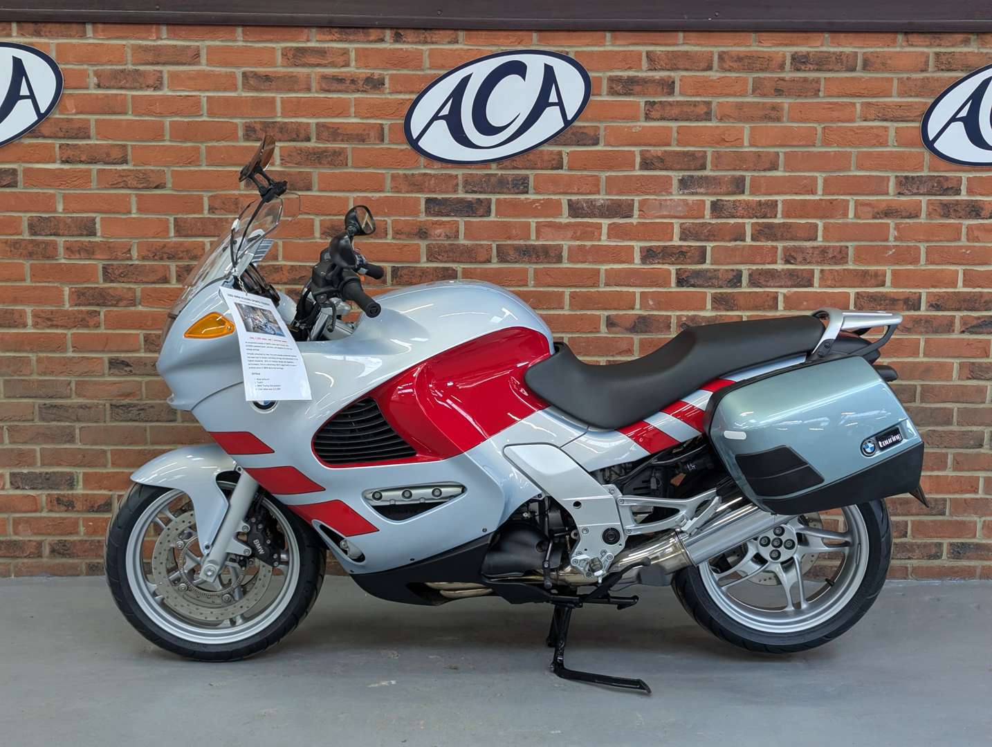 <p>2002 BMW K1200 RS 3,401 MILES</p>