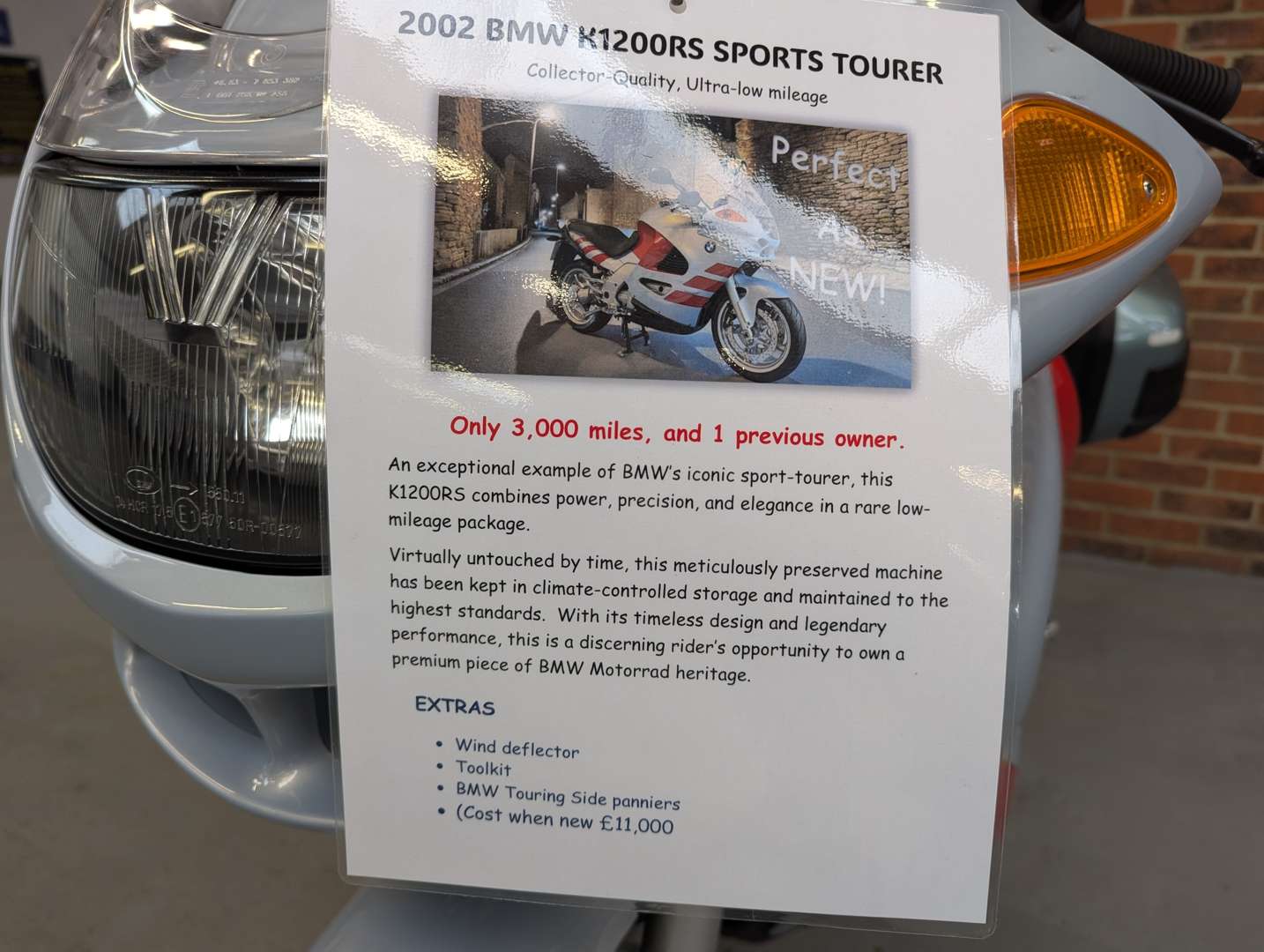 <p>2002 BMW K1200 RS 3,401 MILES</p>
